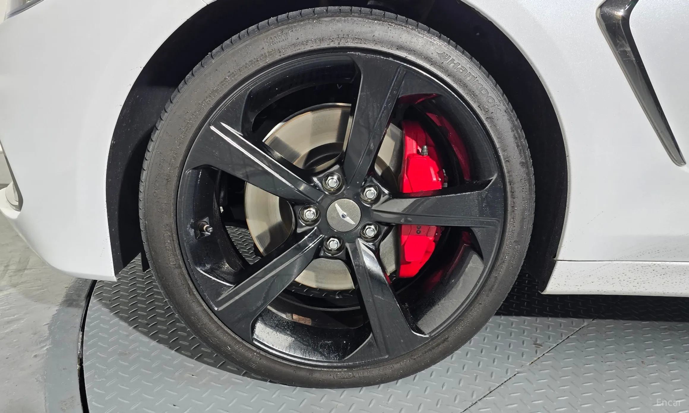 Genesis G70 превью 5