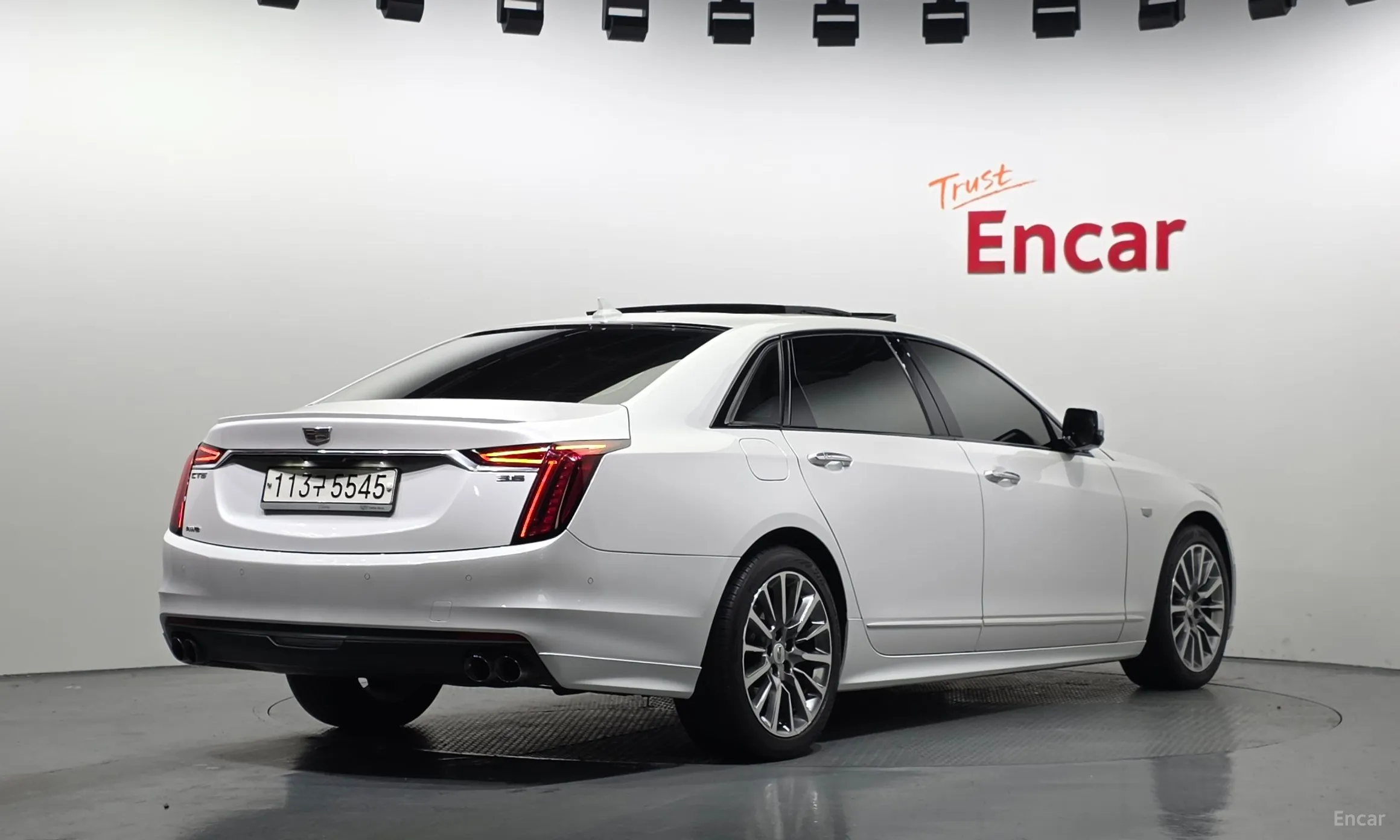 Cadillac CT6 превью 2