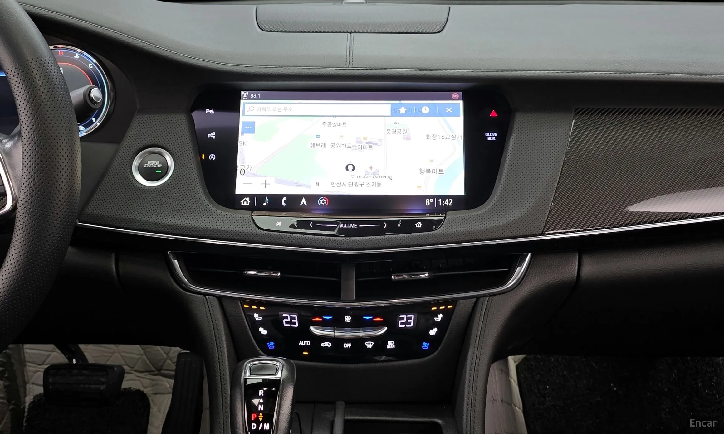 Cadillac CT6 превью 19