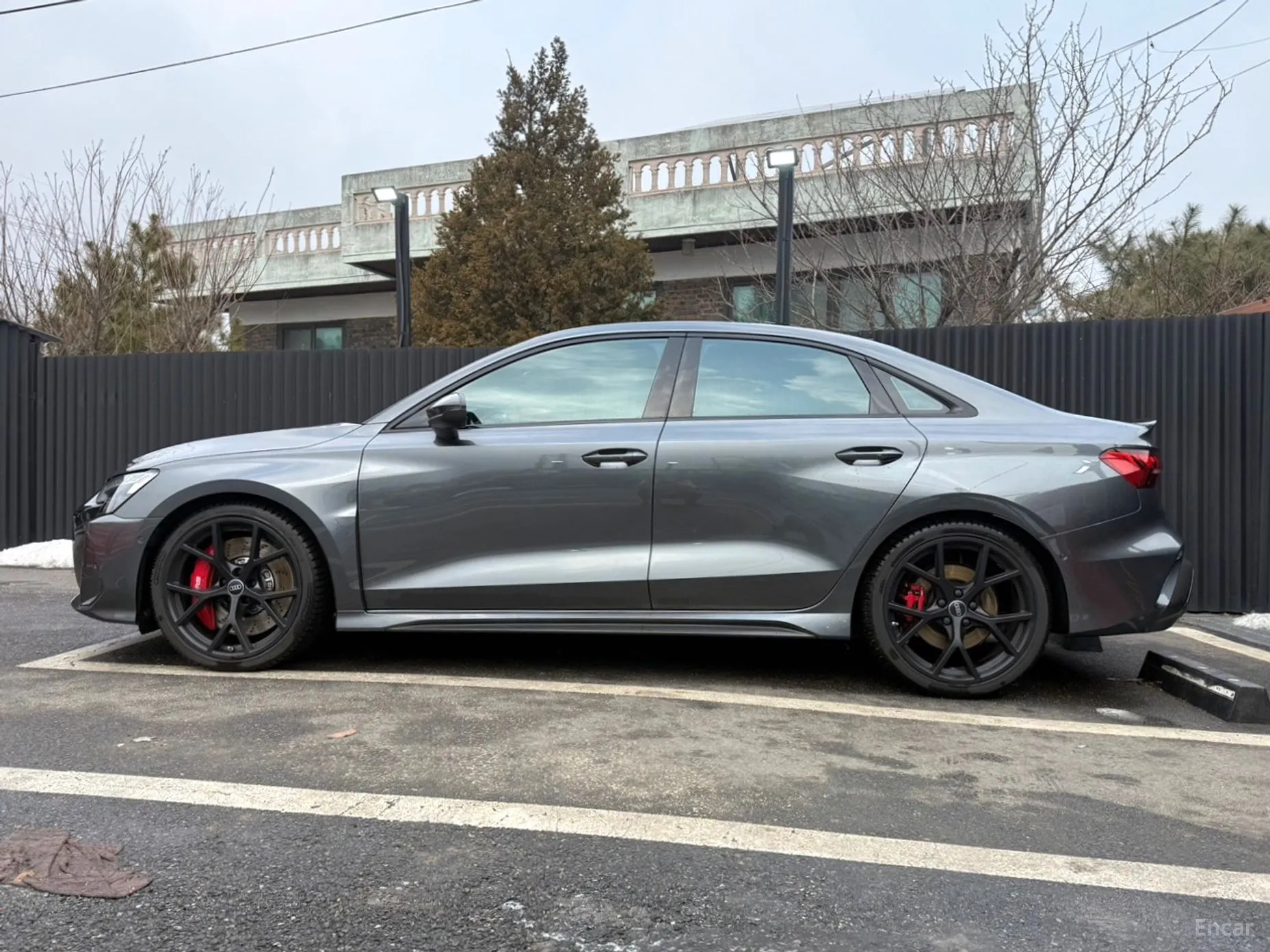 Audi RS3 (8Y) превью 3