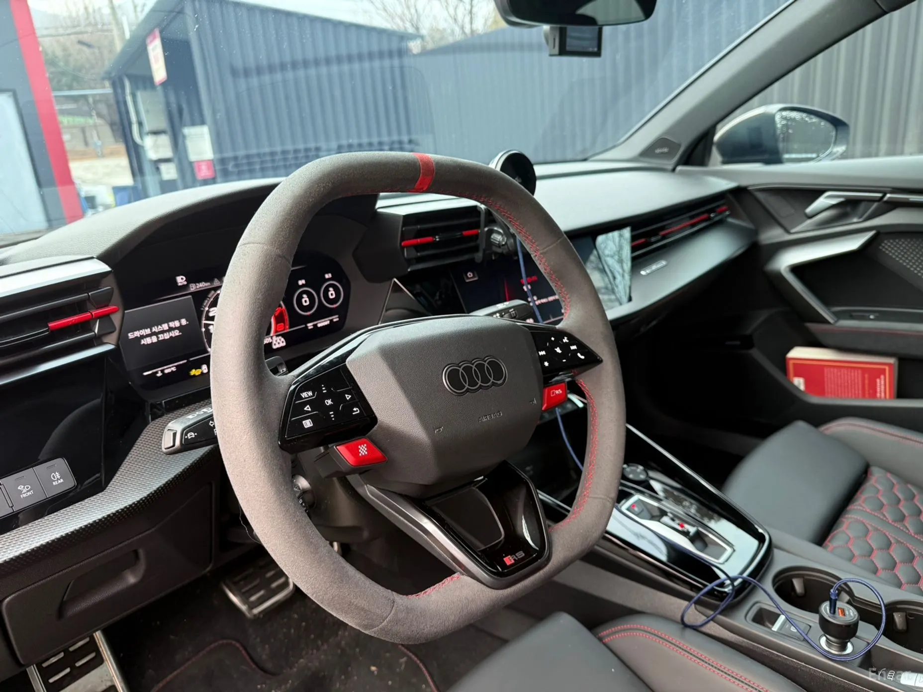 Audi RS3 (8Y) превью 9