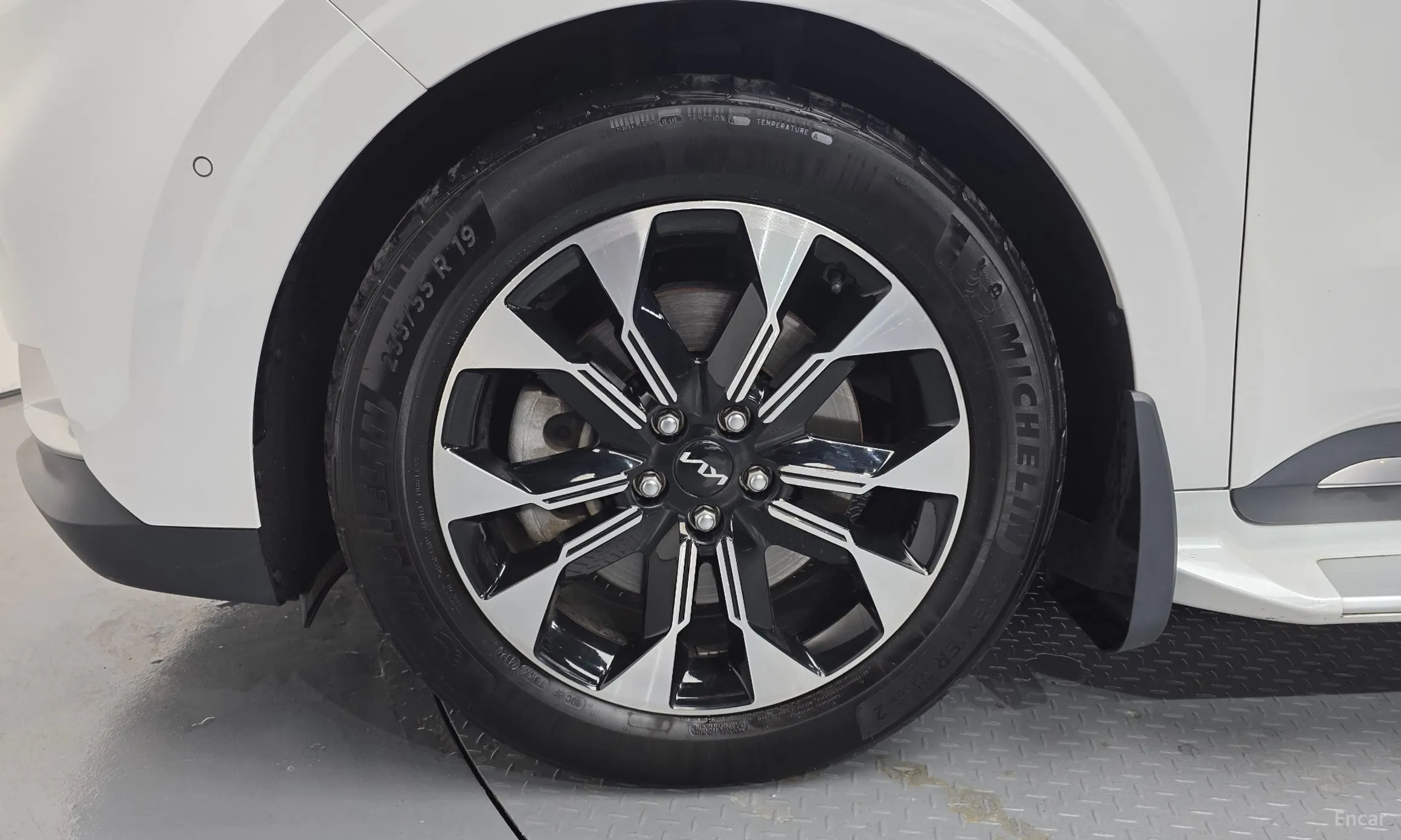 Kia Carnival Gen 4 превью 5