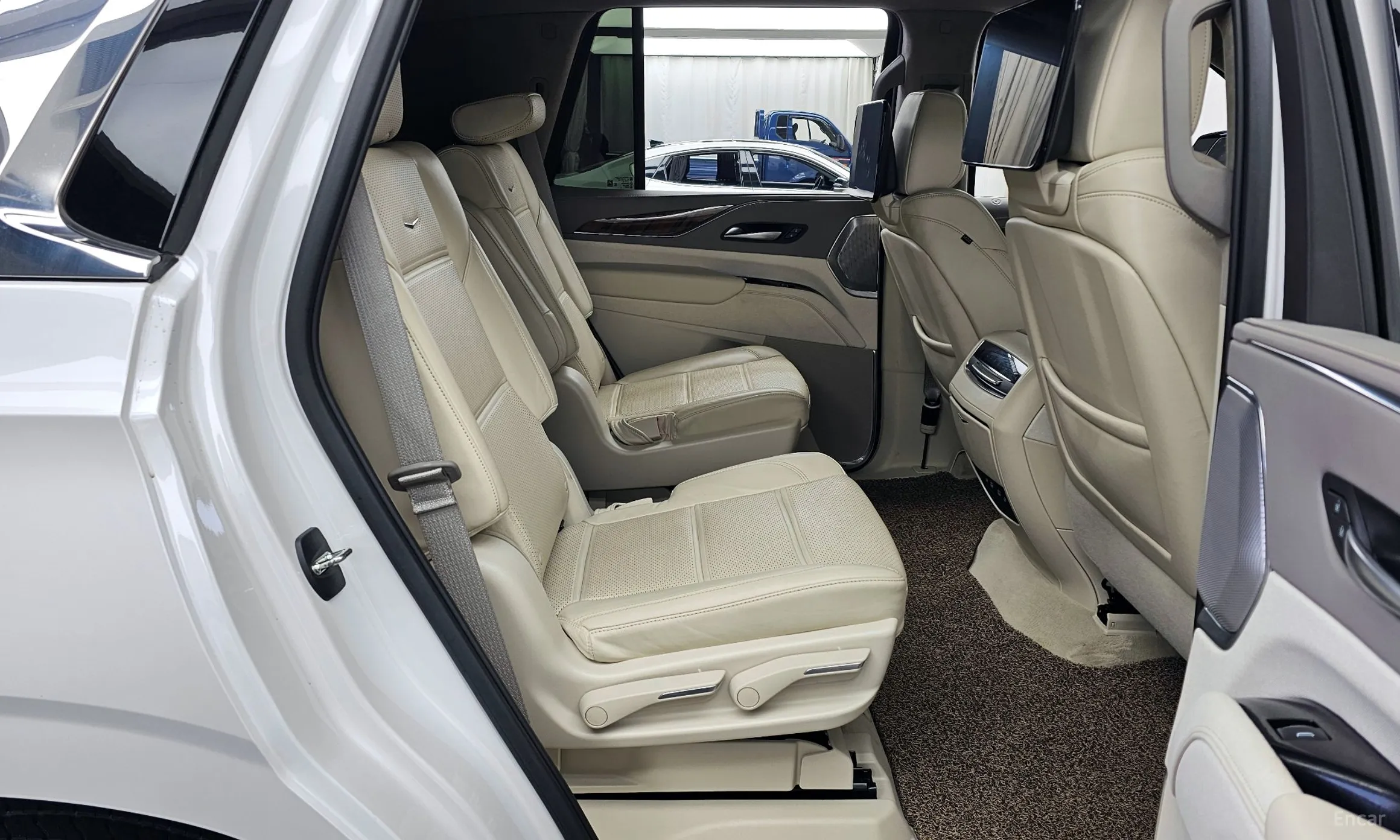 Cadillac Escalade 5th Generation превью 12