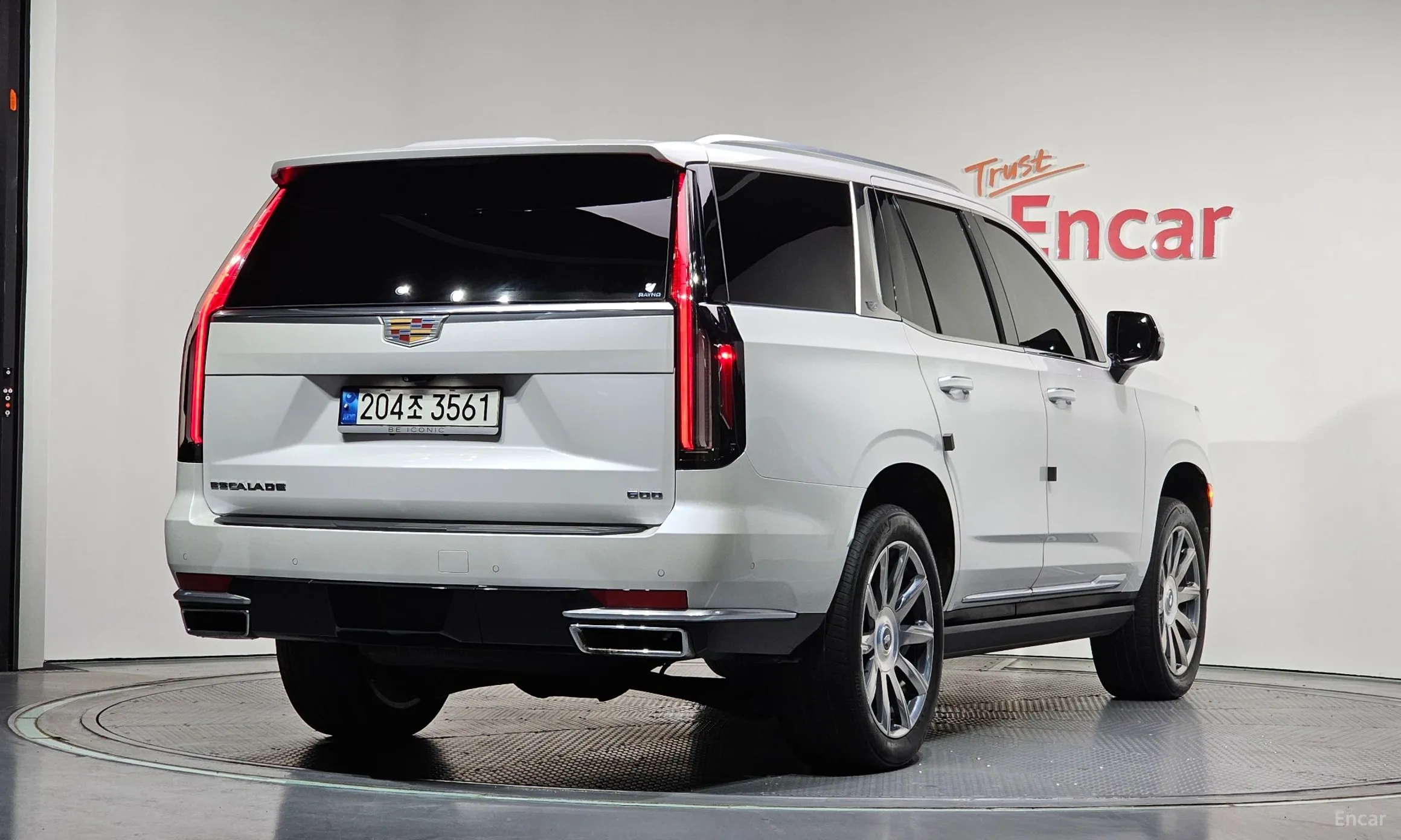 Cadillac Escalade 5th Generation