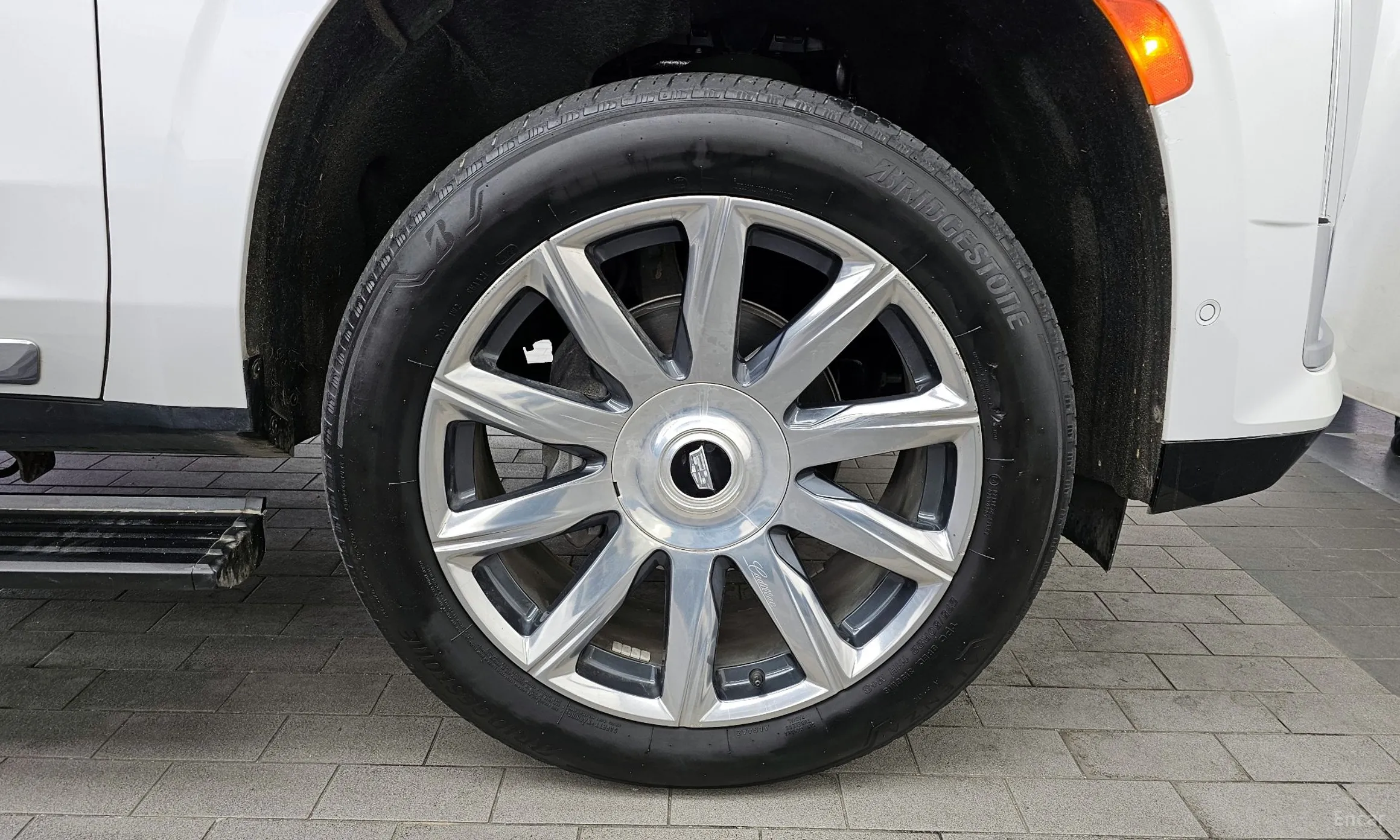 Cadillac Escalade 5th Generation превью 5