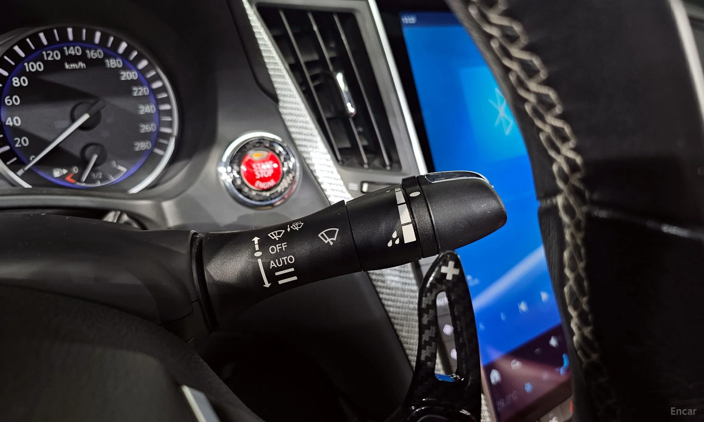 Infiniti Q60 (CV37) превью 17