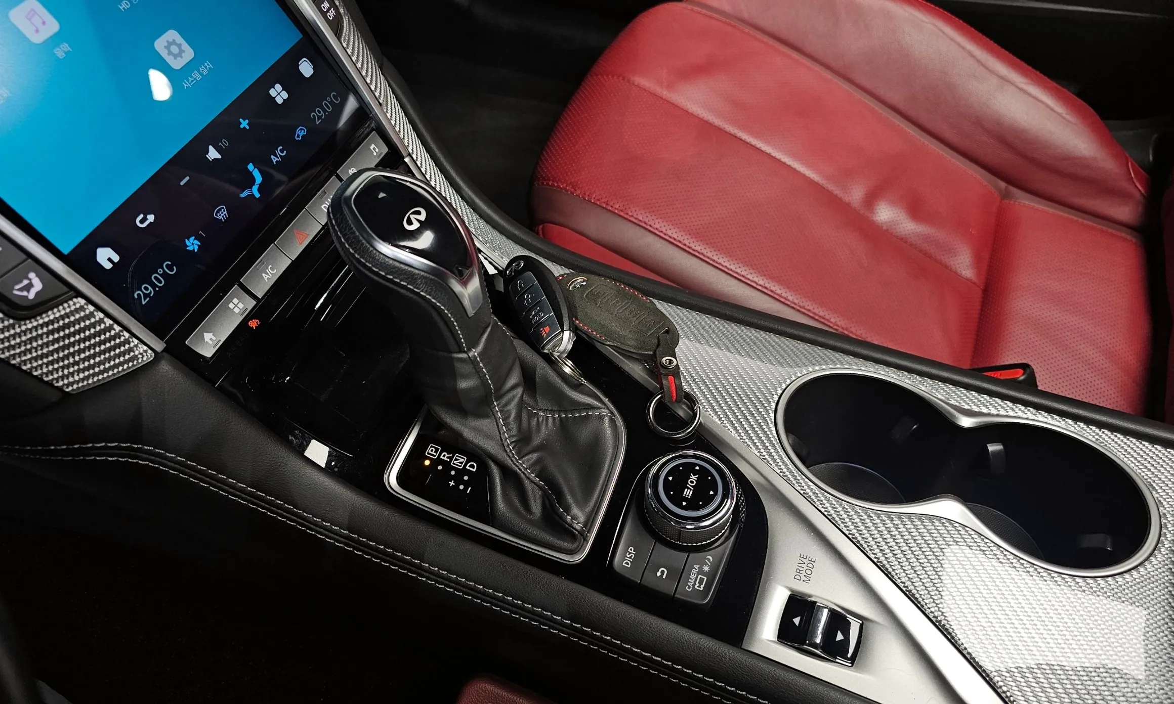 Infiniti Q60 (CV37) превью 9