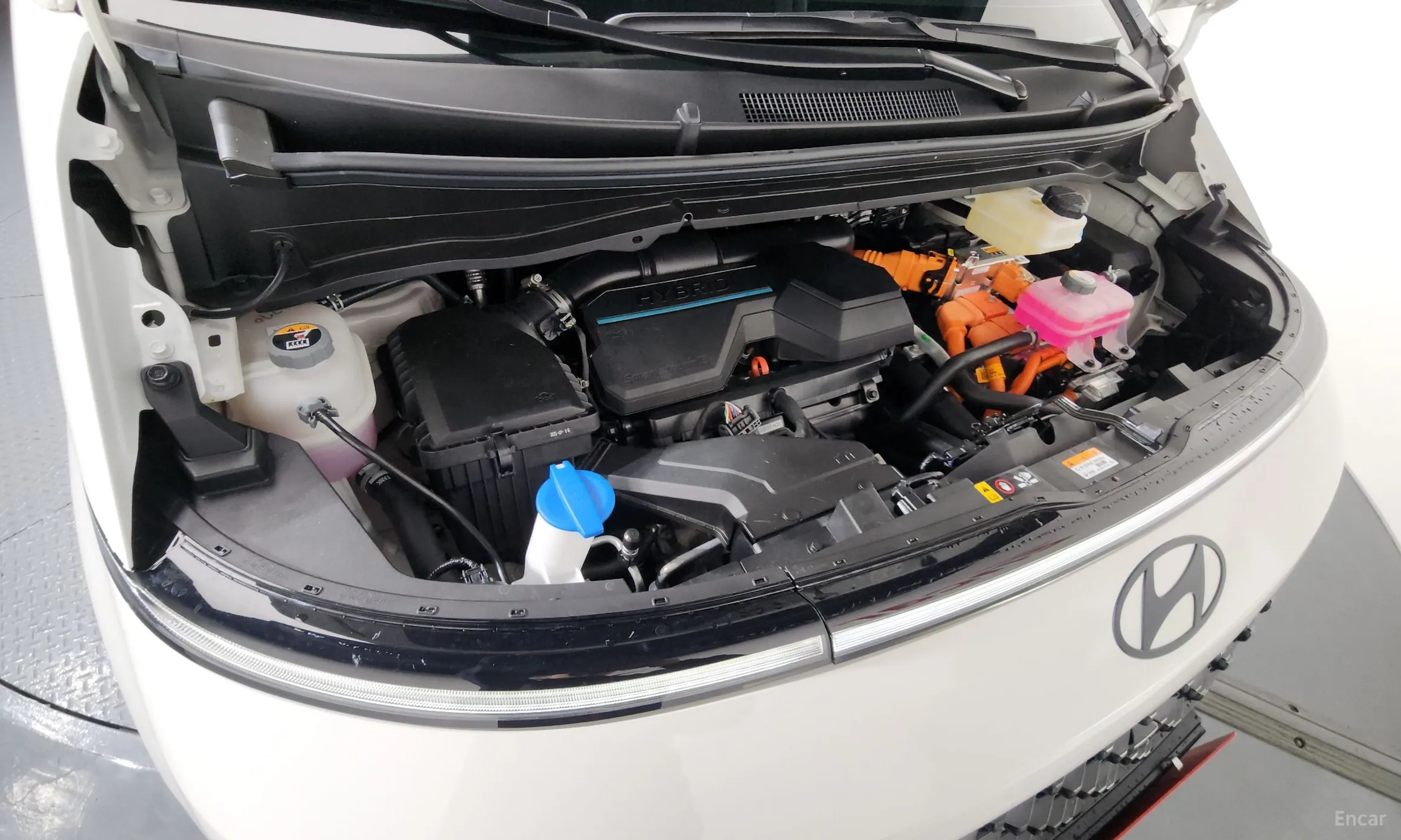 Hyundai Staria превью 6