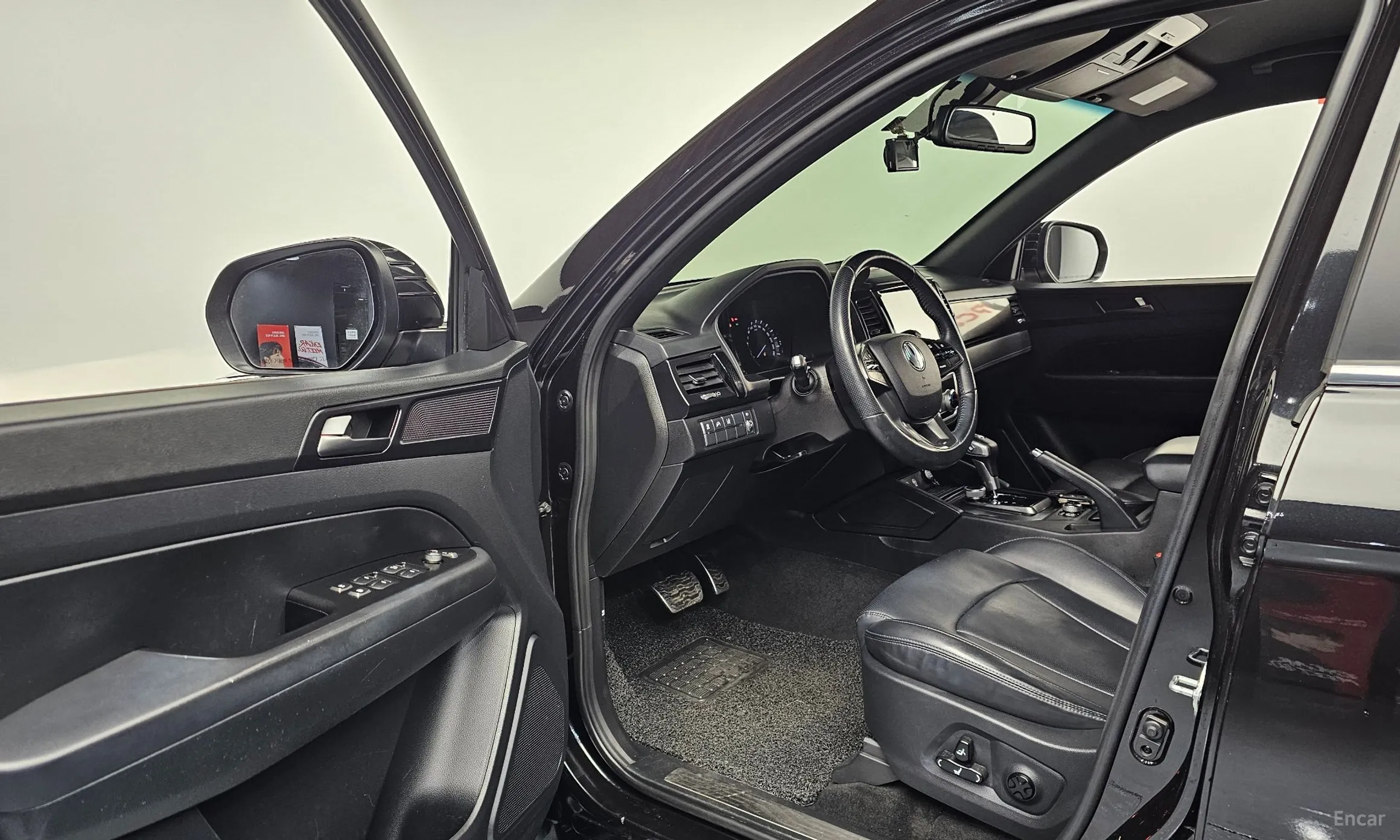 KG Mobility (SsangYong) Rexton Sports Khan превью 10