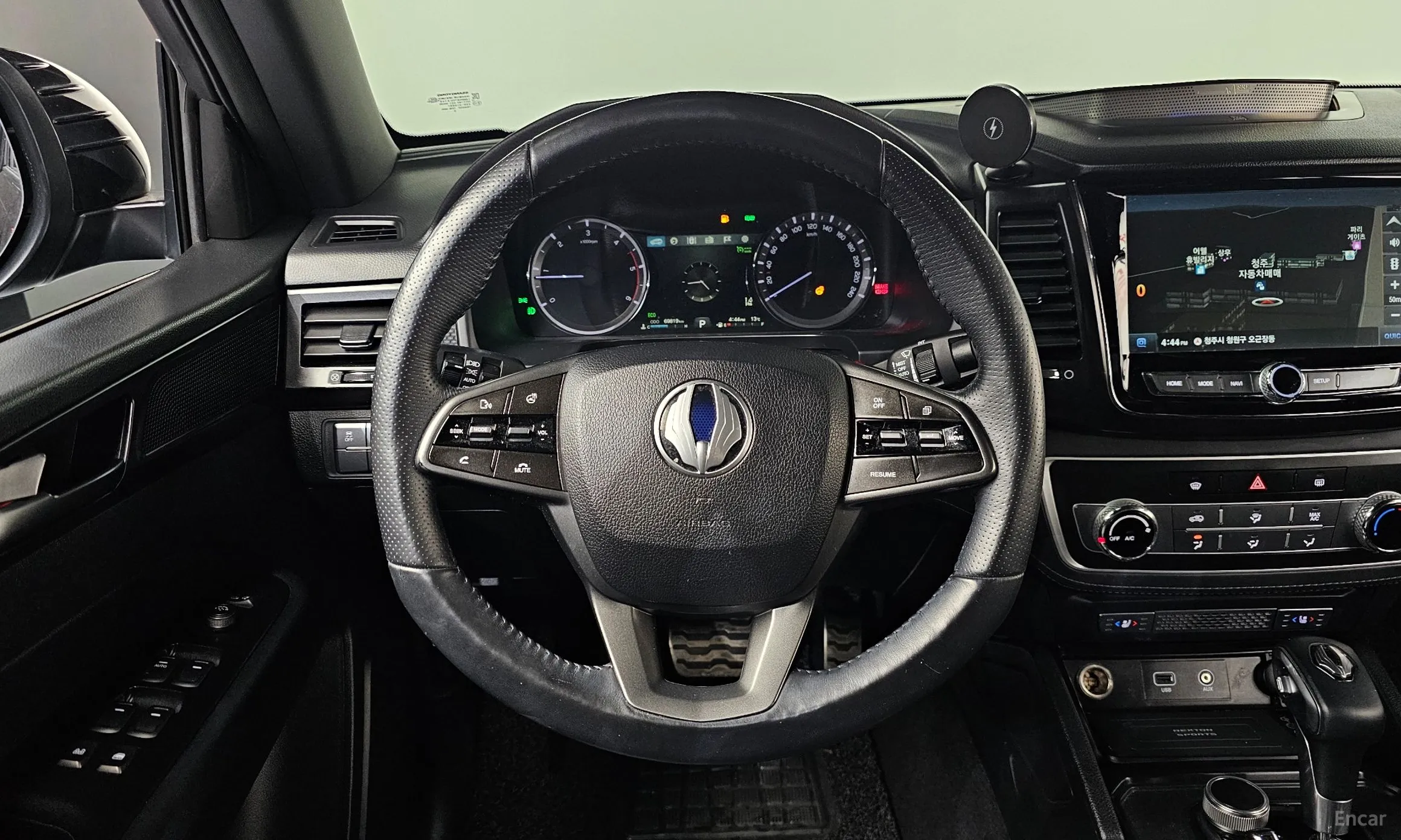 KG Mobility (SsangYong) Rexton Sports Khan превью 14