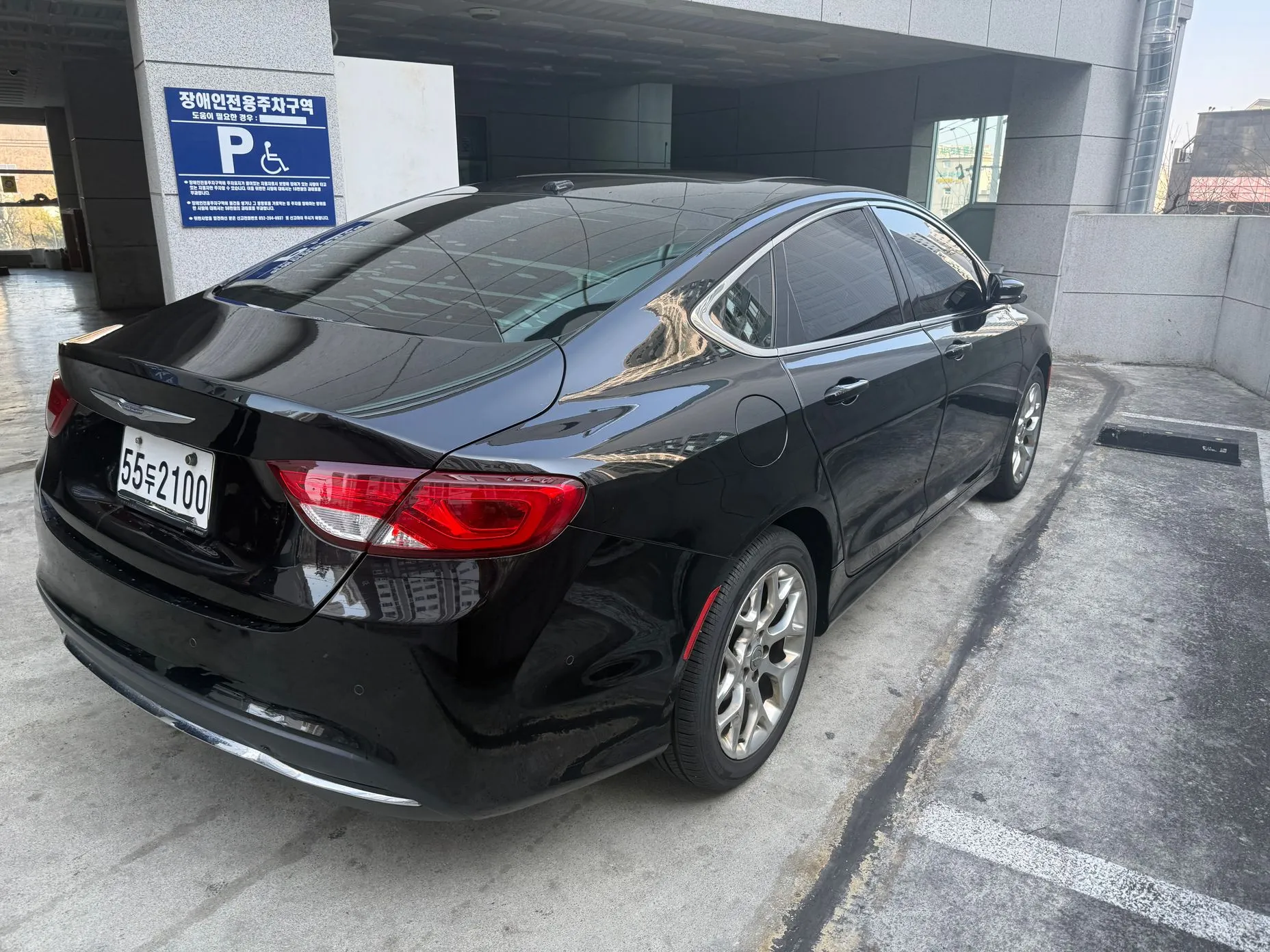 Chrysler 200 Second generation превью 3