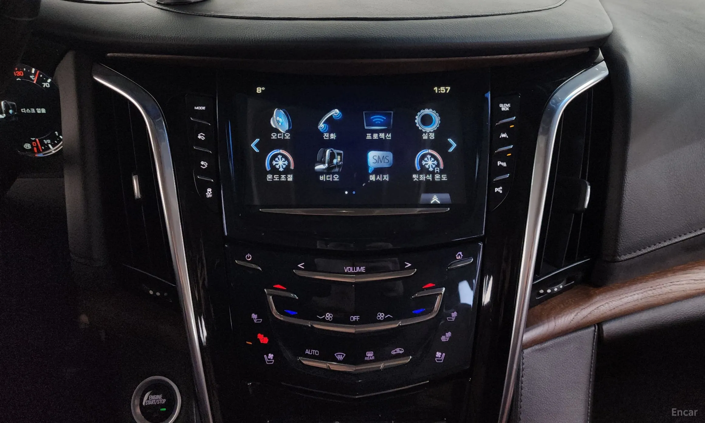 Cadillac Escalade превью 14