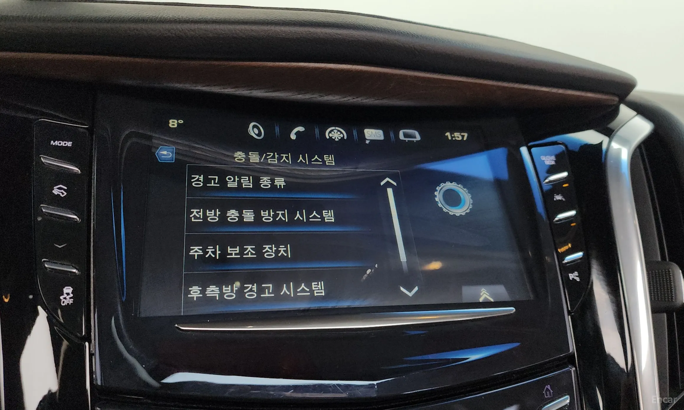 Cadillac Escalade превью 16