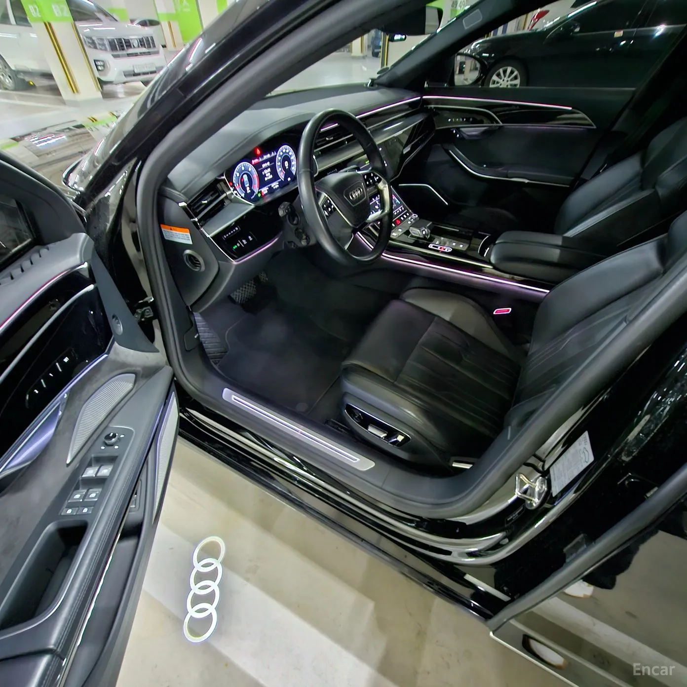 Audi A8 (D5) превью 10