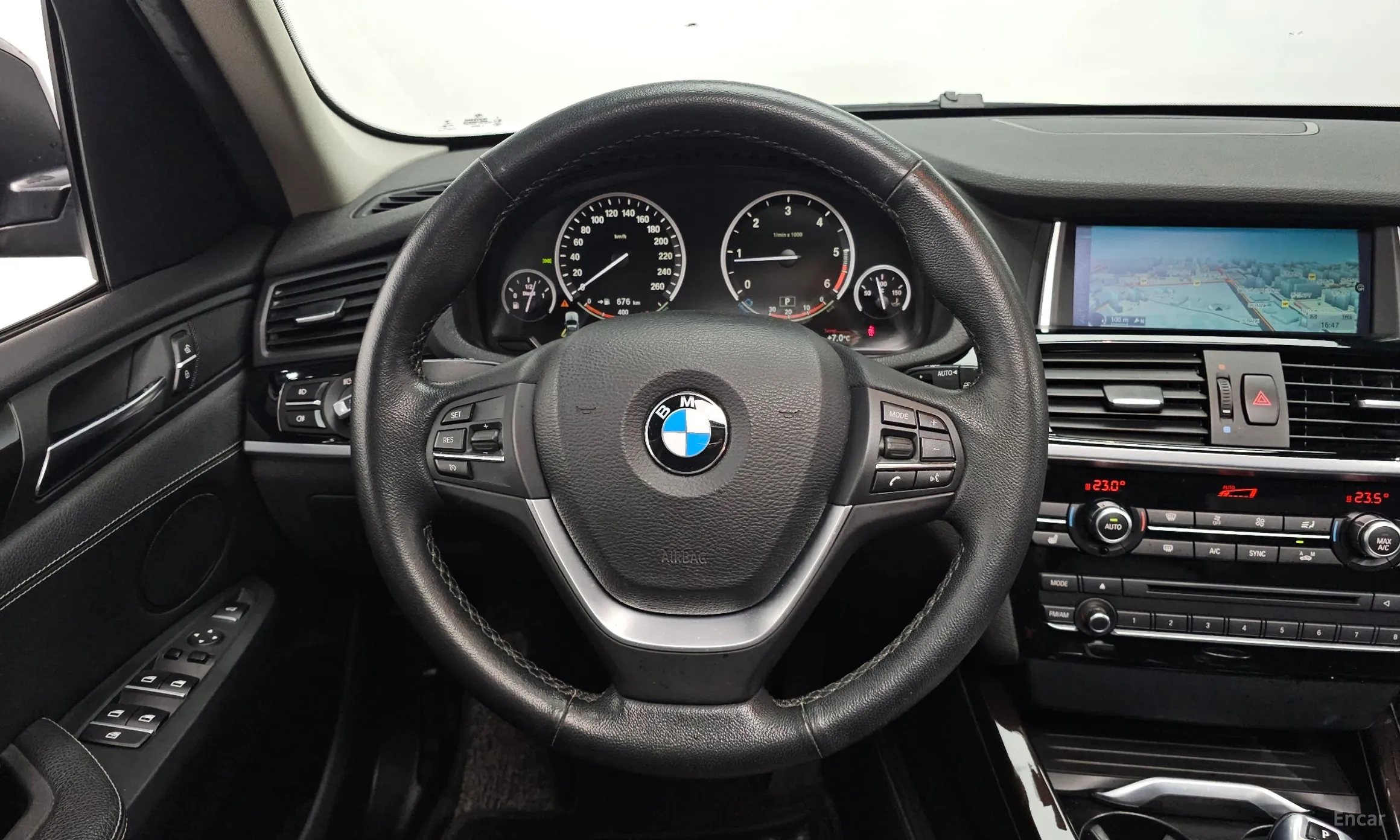 BMW X3 (F25) превью 13