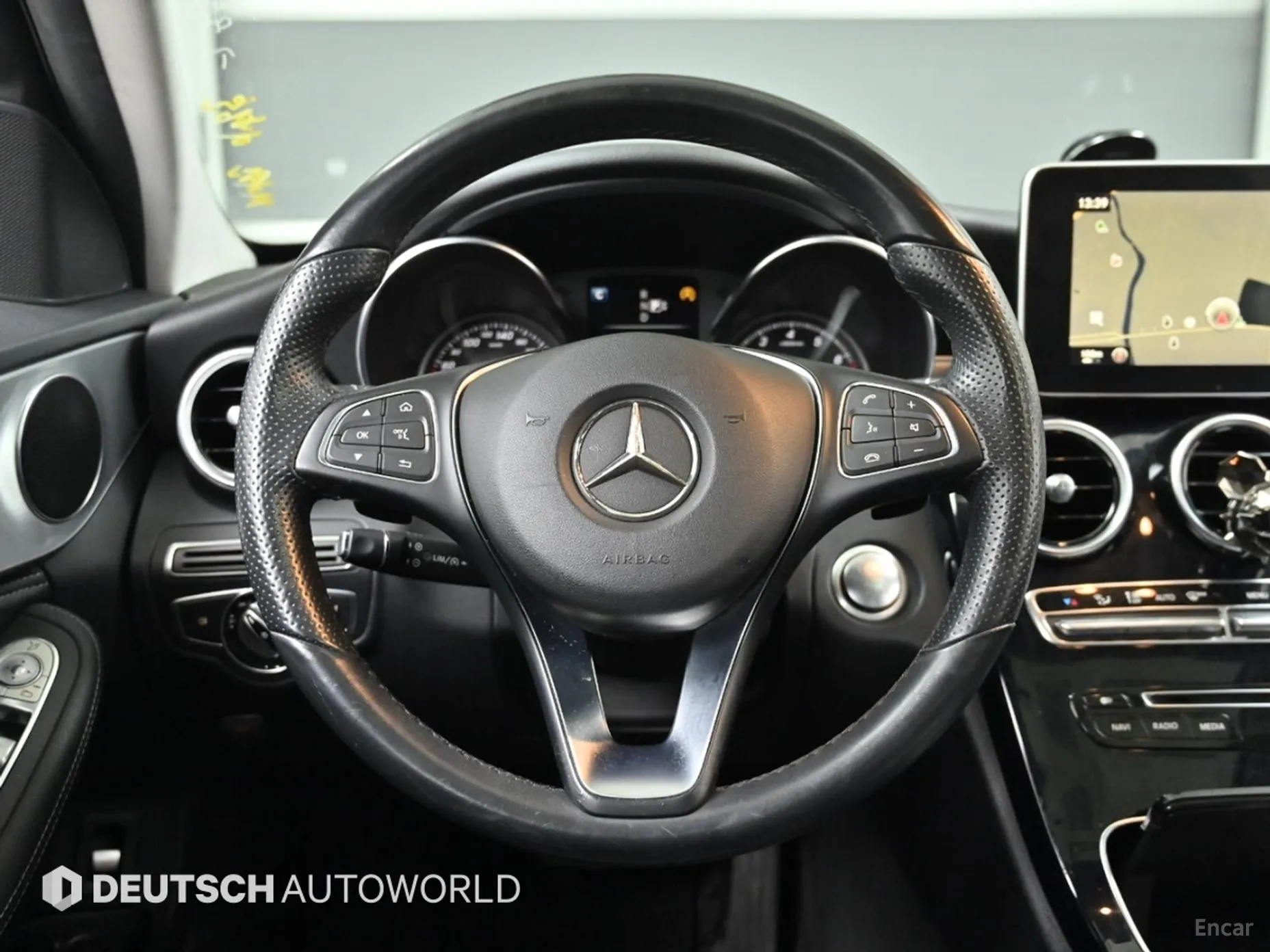 Mercedes Benz C-Class W205 превью 13