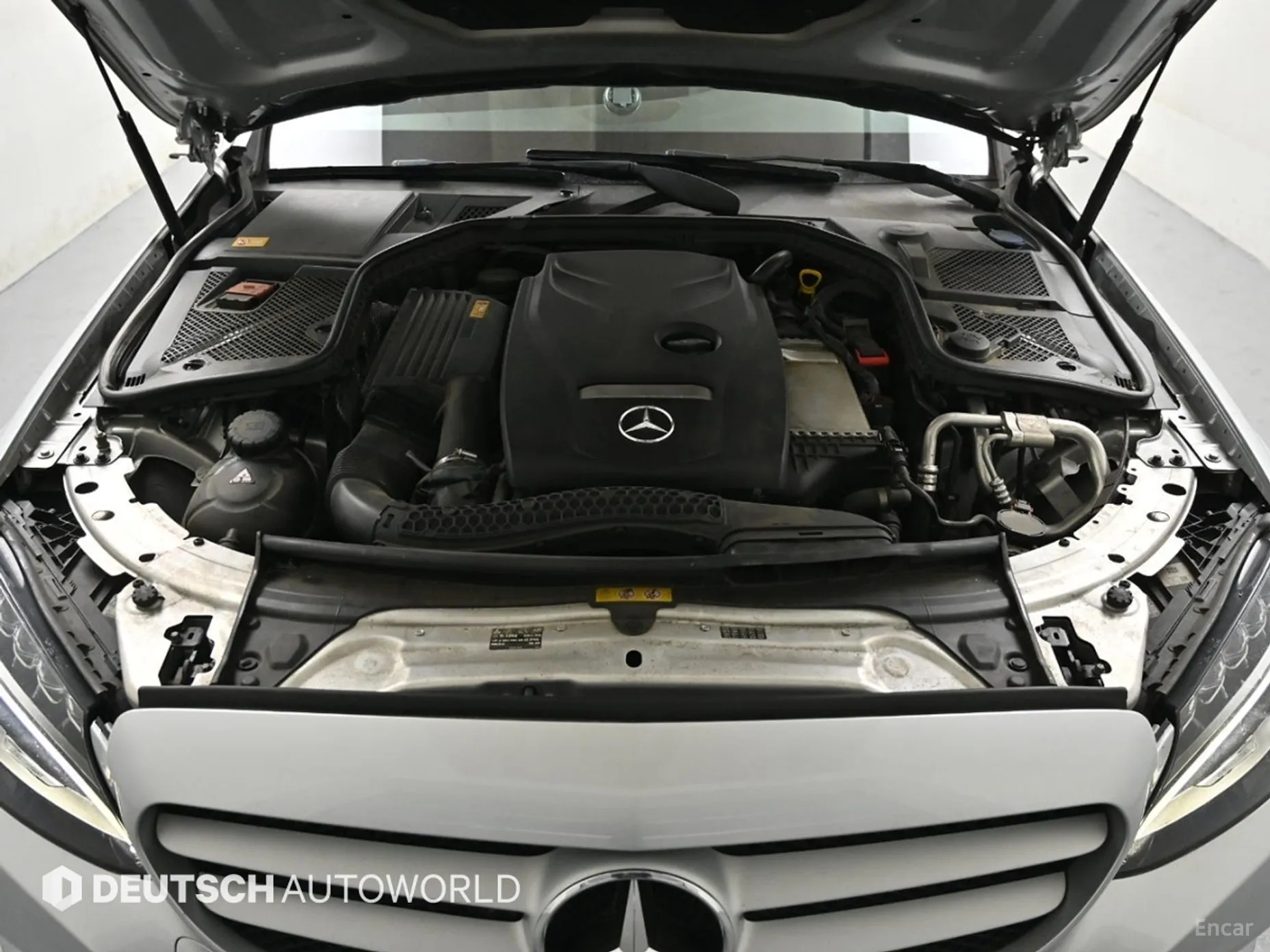 Mercedes Benz C-Class W205 превью 6