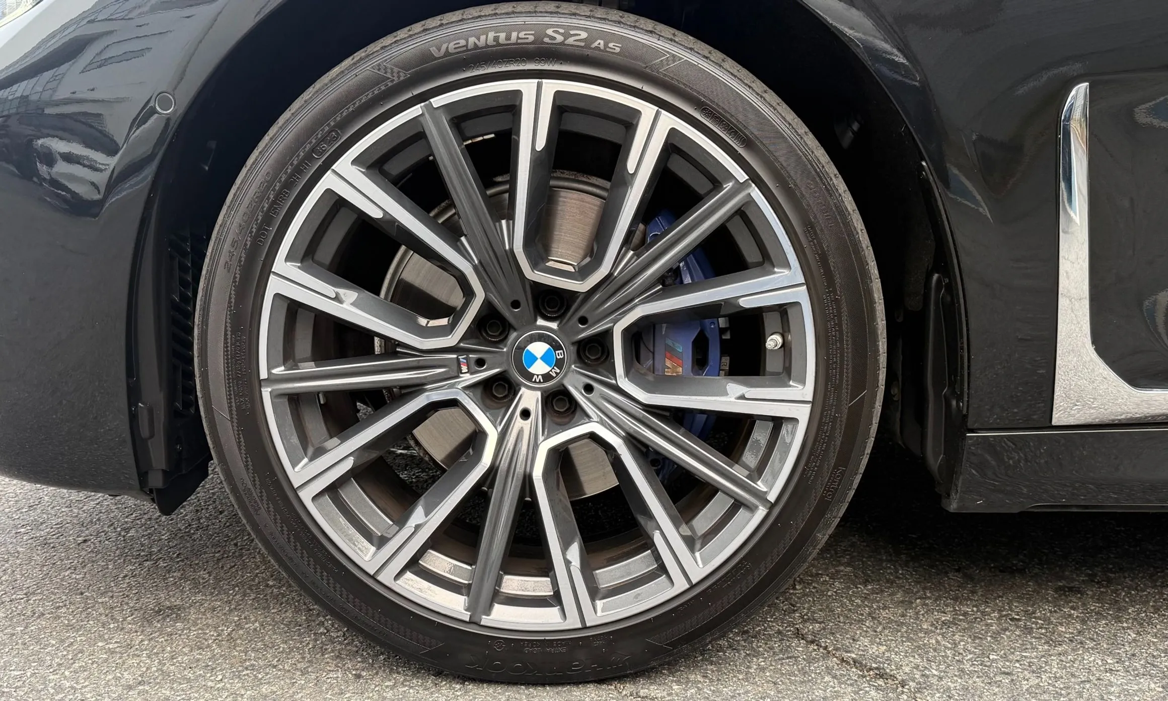 BMW 7 Series (G11) превью 5