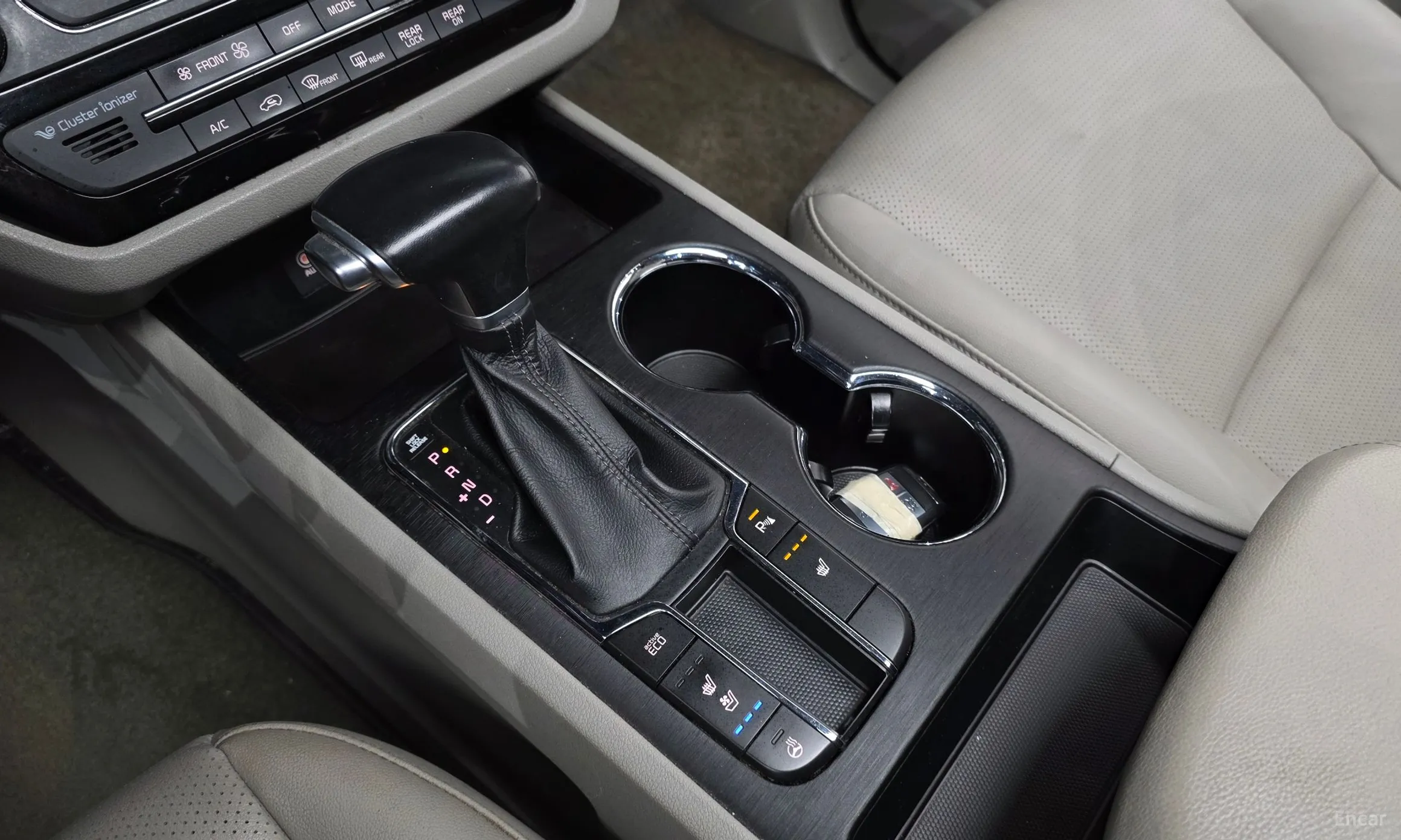 Kia Carnival превью 9