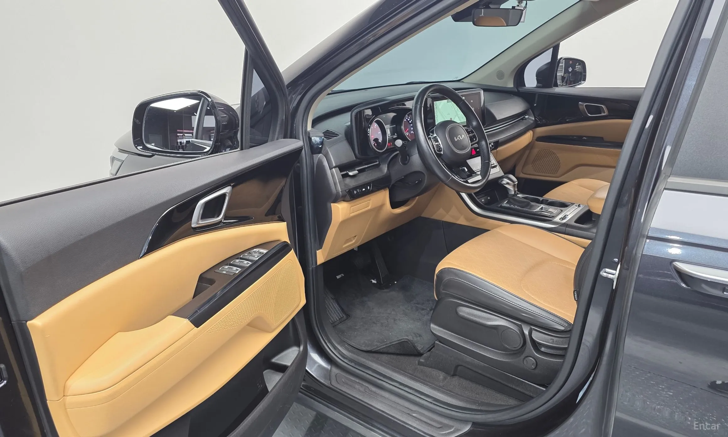Kia Carnival Gen 4 превью 11