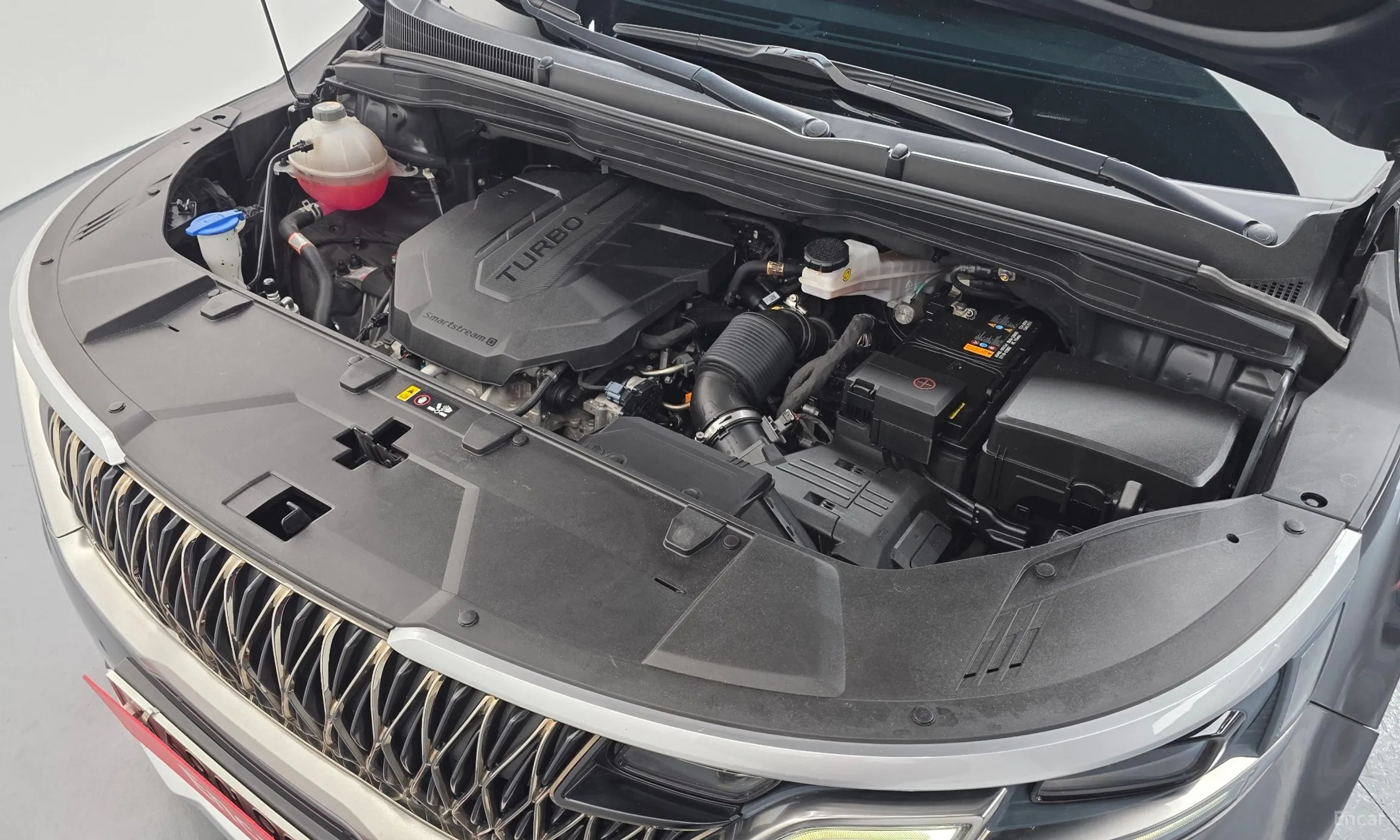 Kia Carnival Gen 4 превью 6