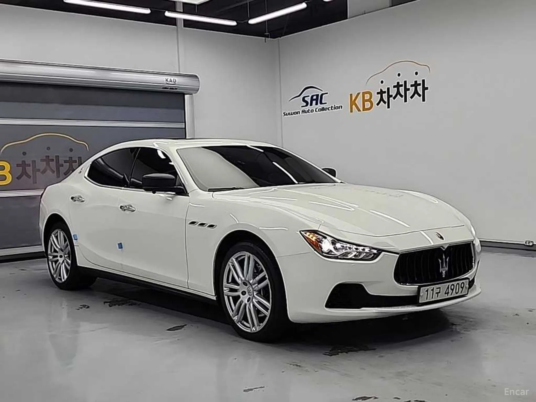 Maserati Ghibli превью 2