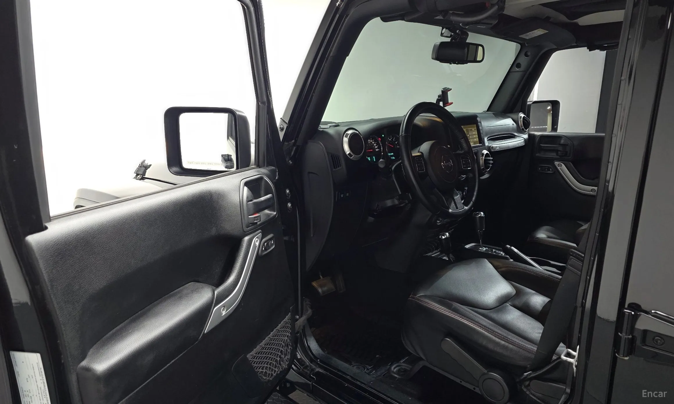 Jeep Wrangler (JK) превью 11