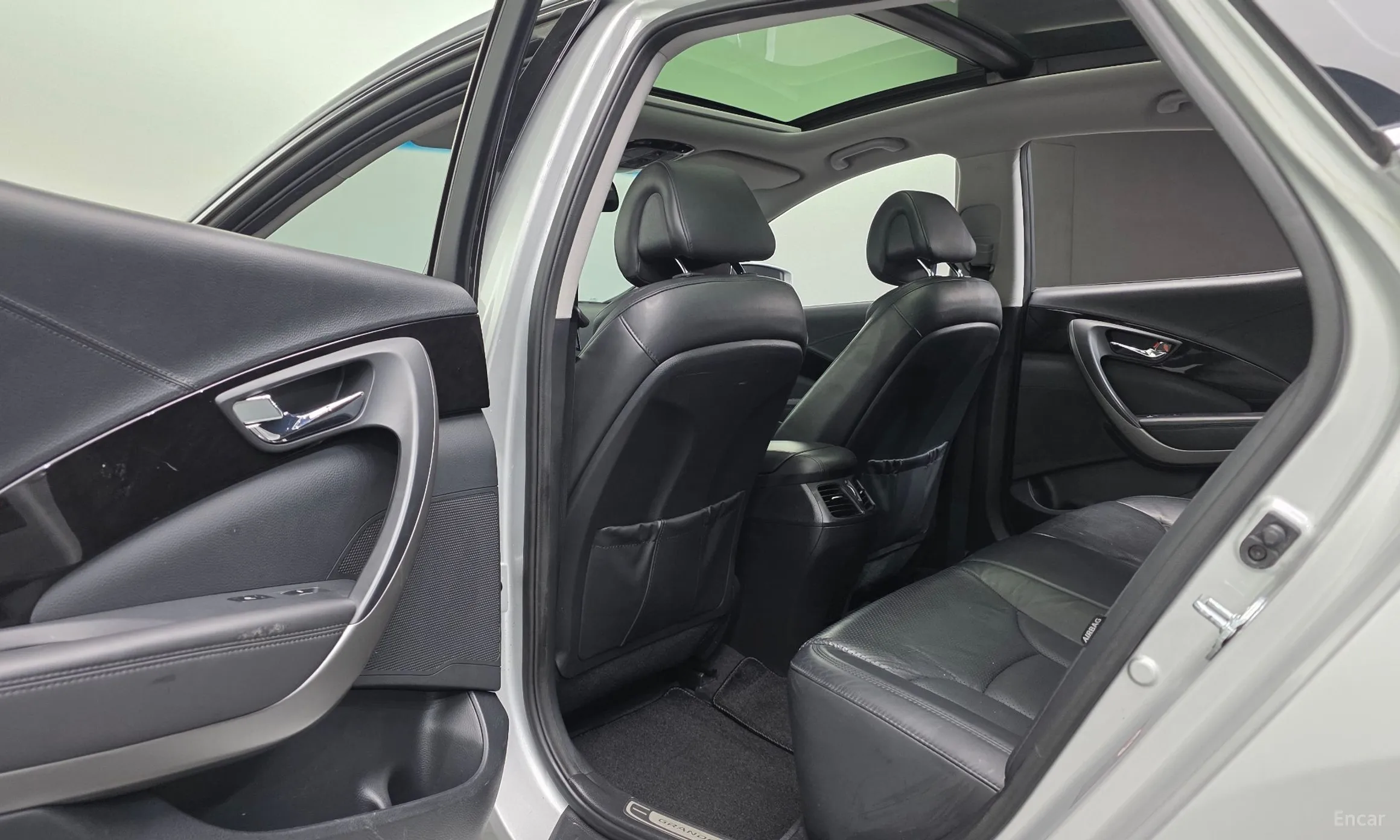 Hyundai Grandeur HG превью 17