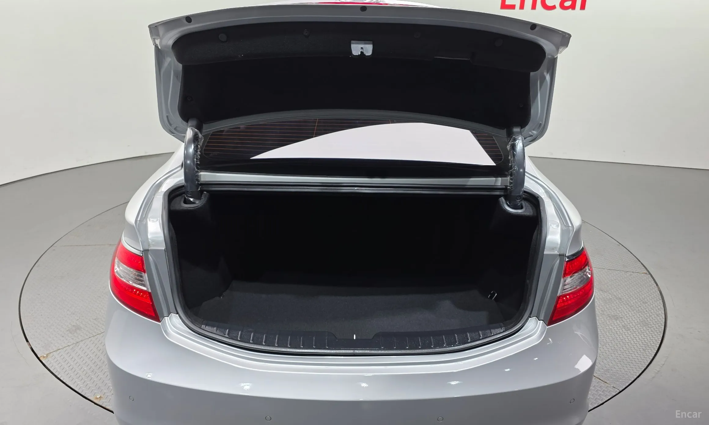 Hyundai Grandeur HG превью 20