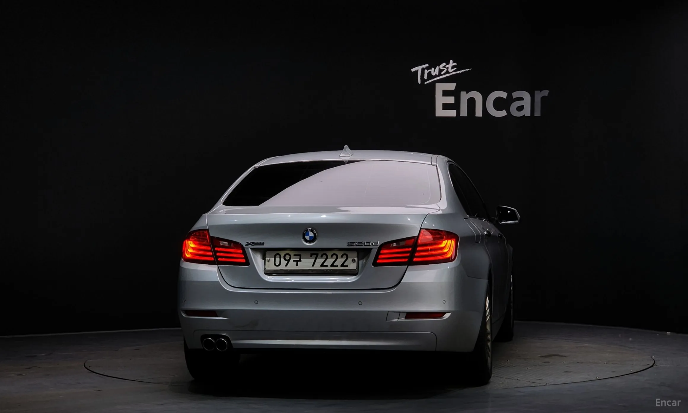 BMW 5 Series (F10) превью 4