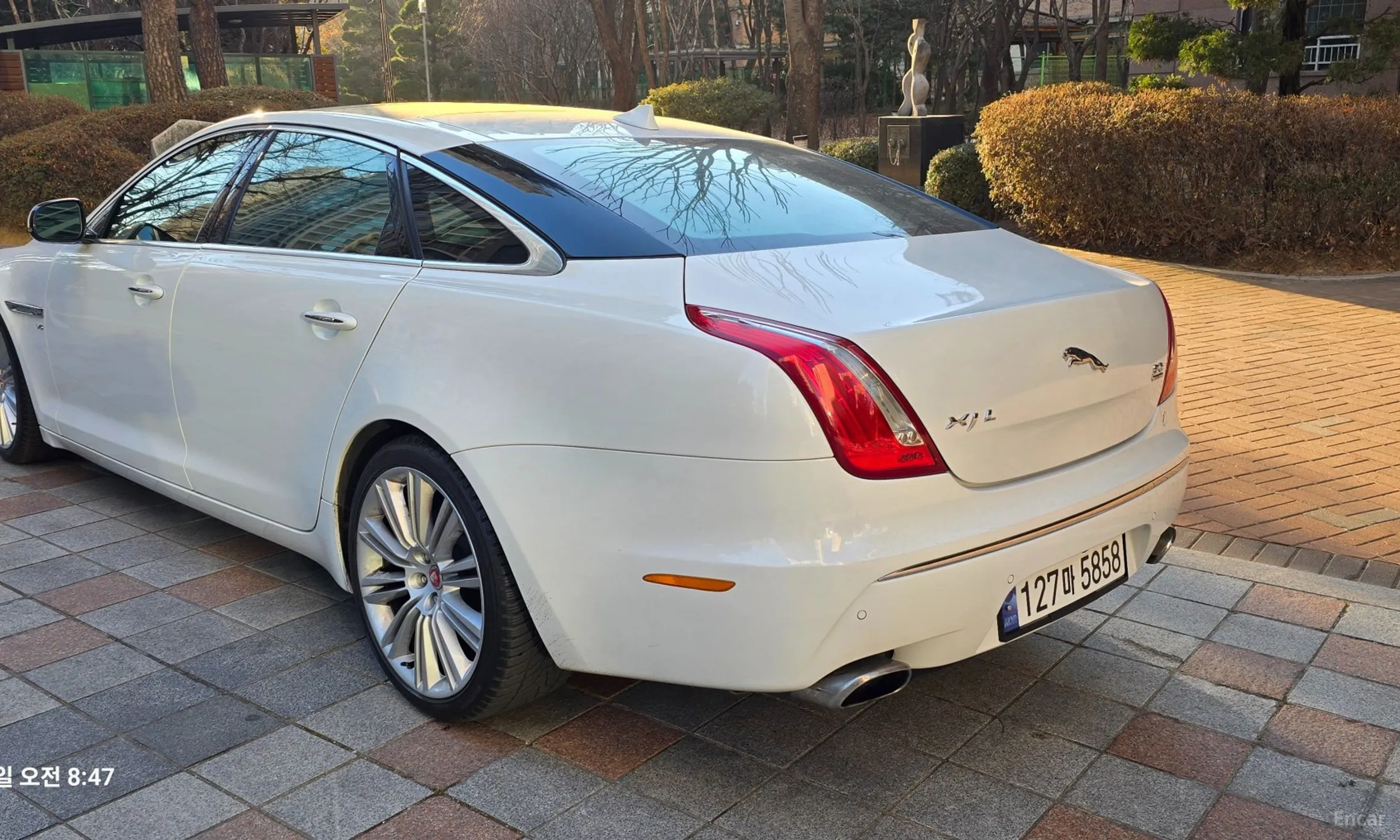 Jaguar All New XJ превью 14