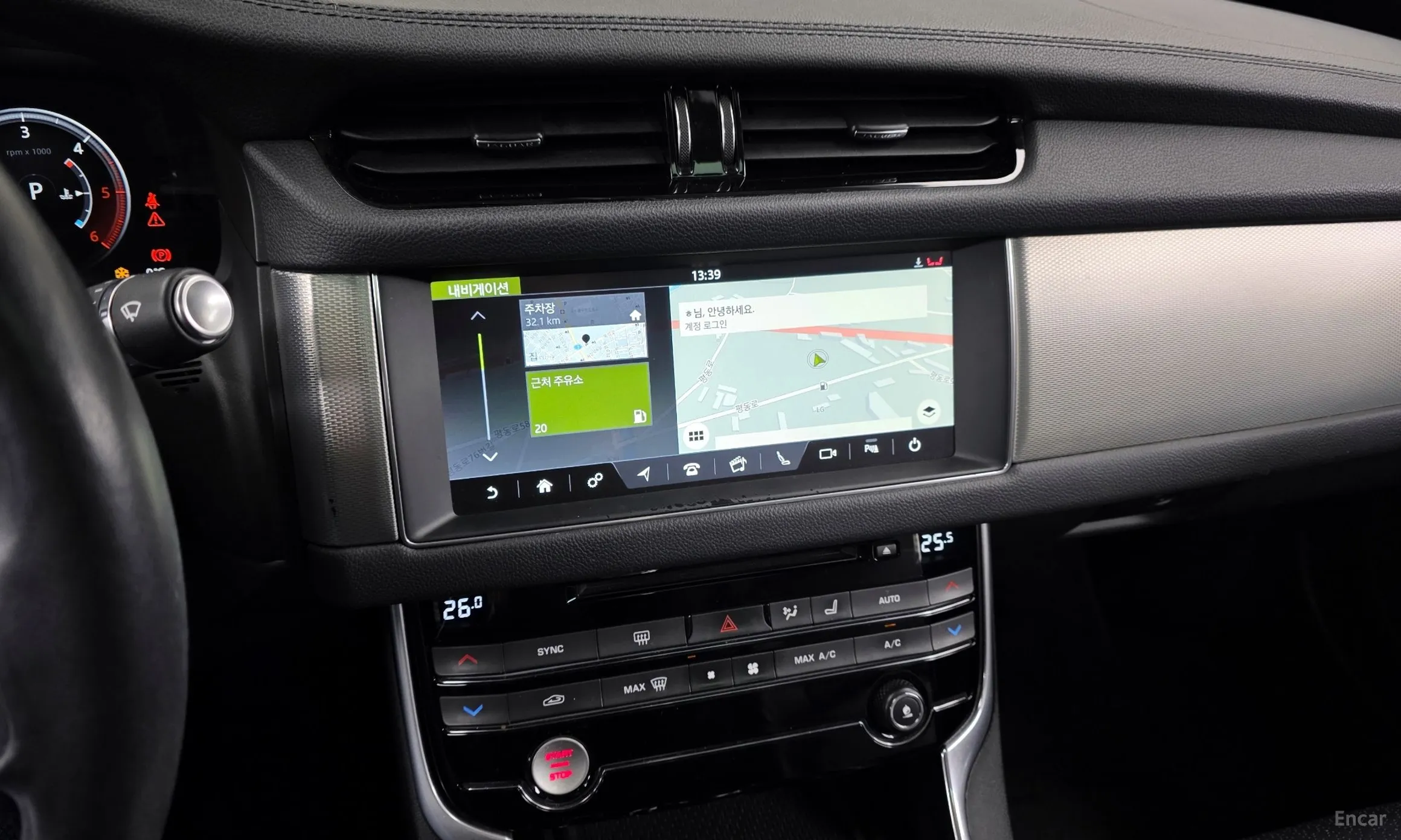 Jaguar XF (x260) превью 14