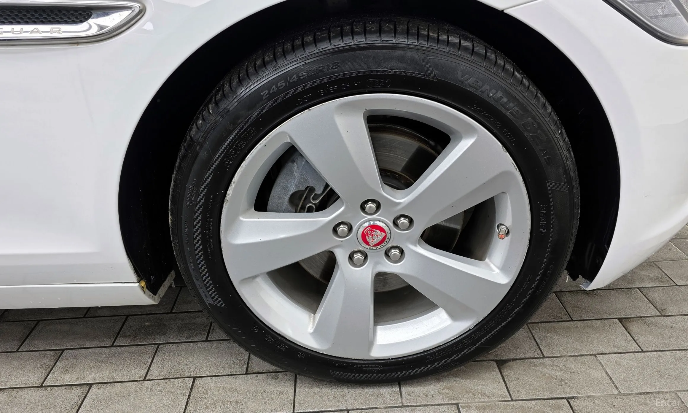 Jaguar XF (x260) превью 5