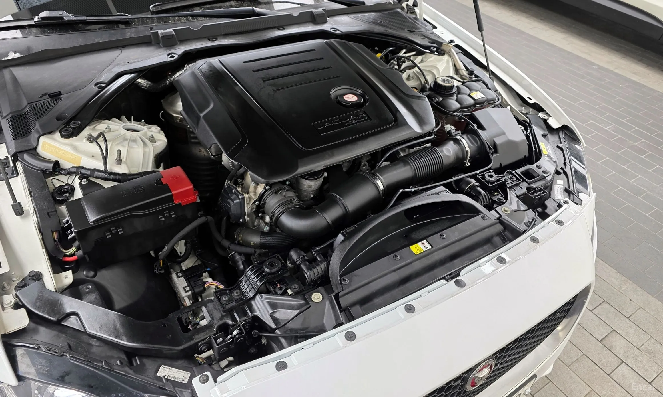 Jaguar XF (x260) превью 6