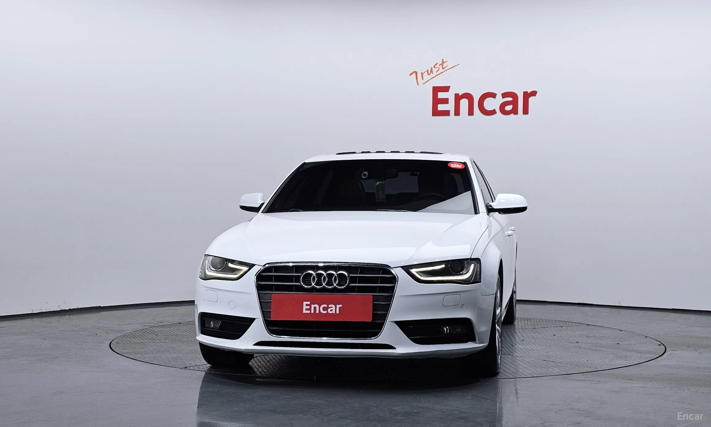 Audi New A4 превью 3