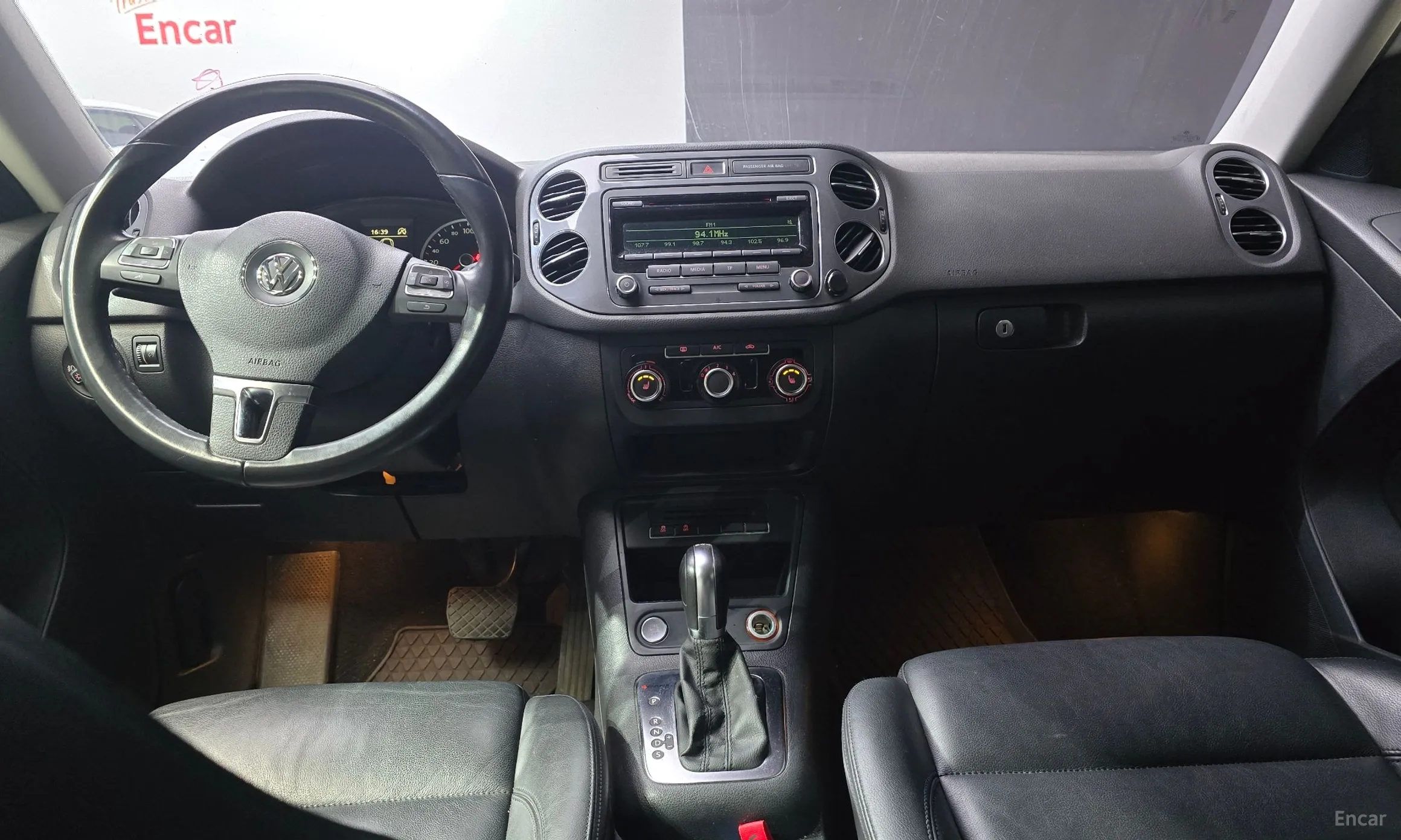 Volkswagen New Tiguan превью 20