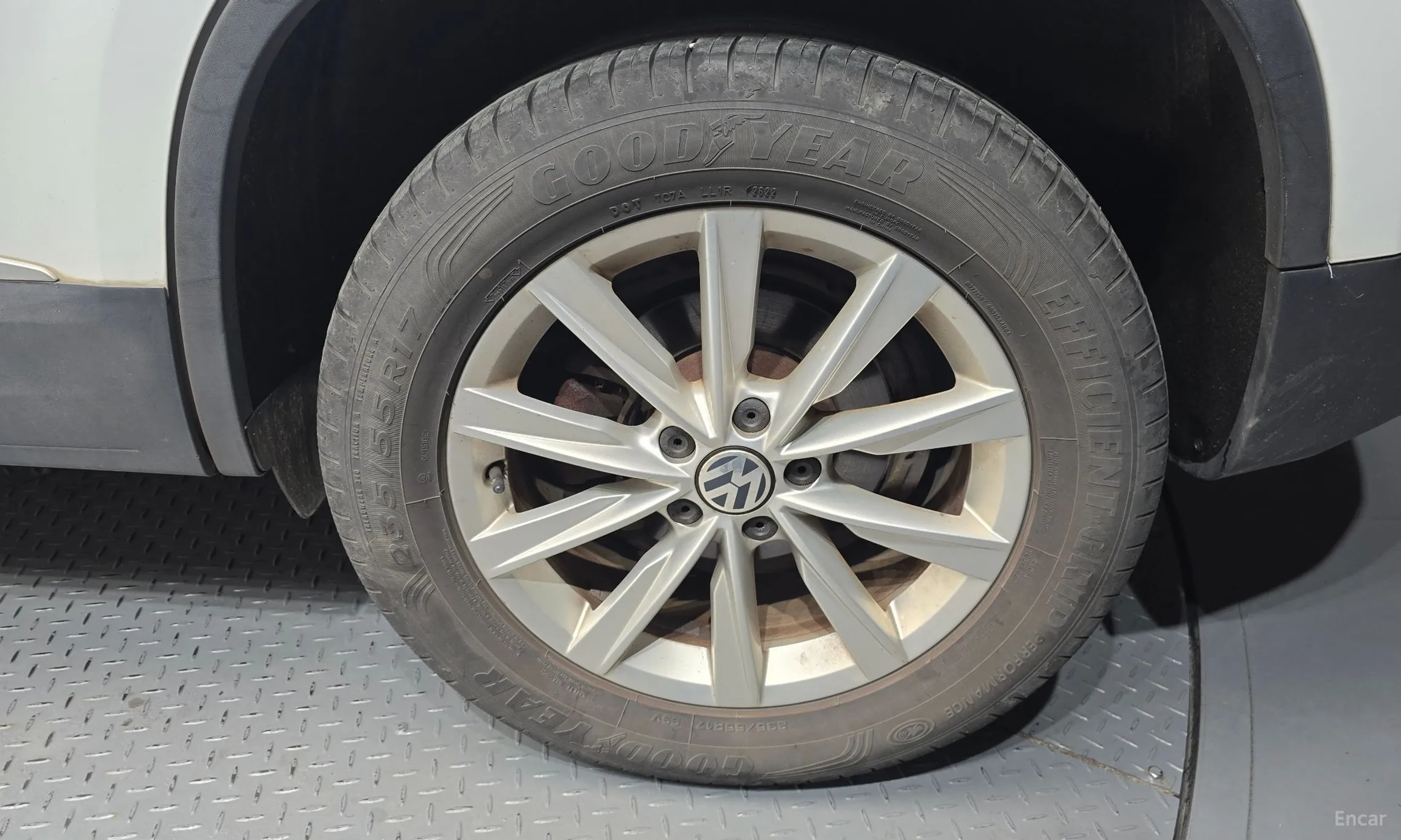 Volkswagen New Tiguan превью 5