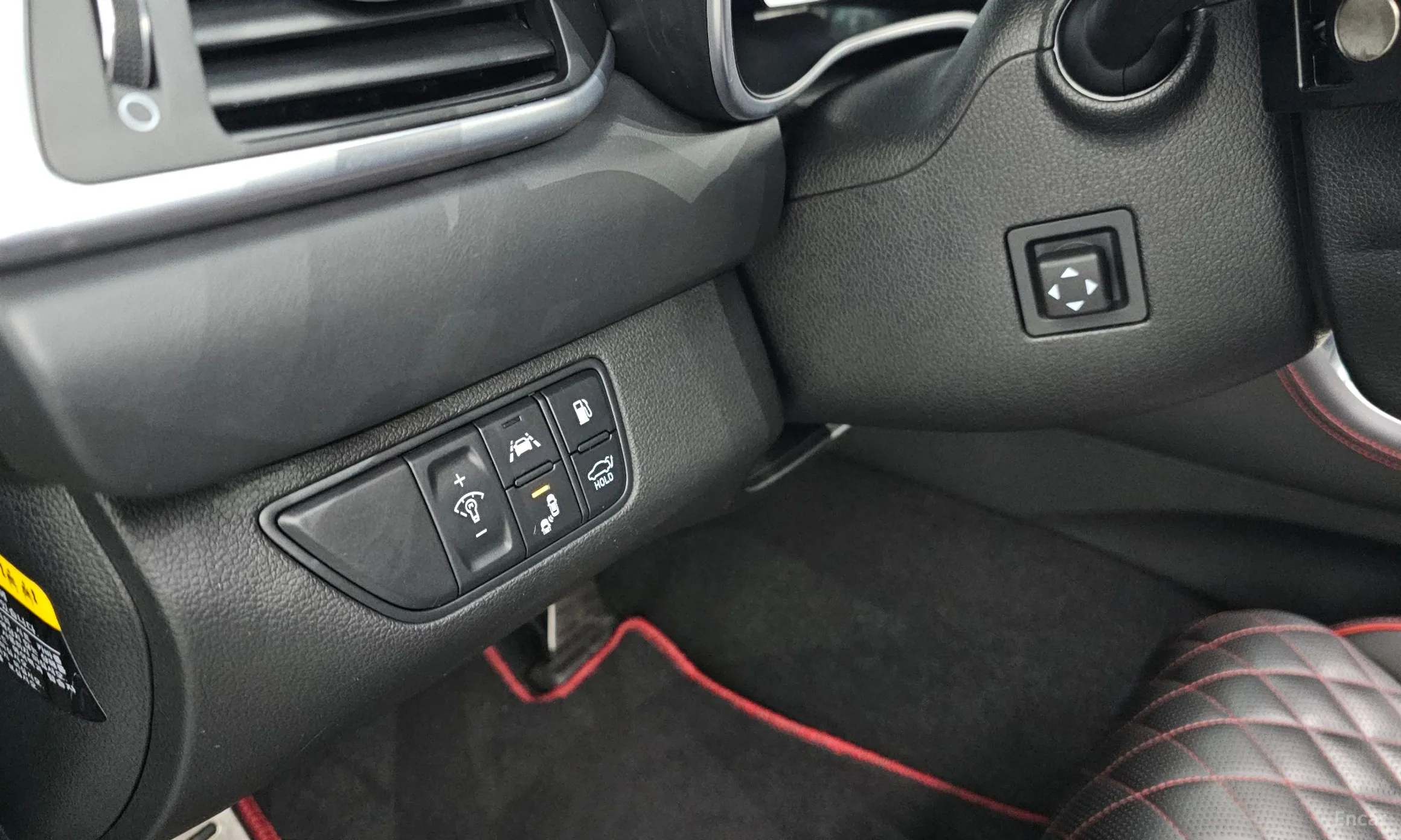 Genesis G70 превью 13