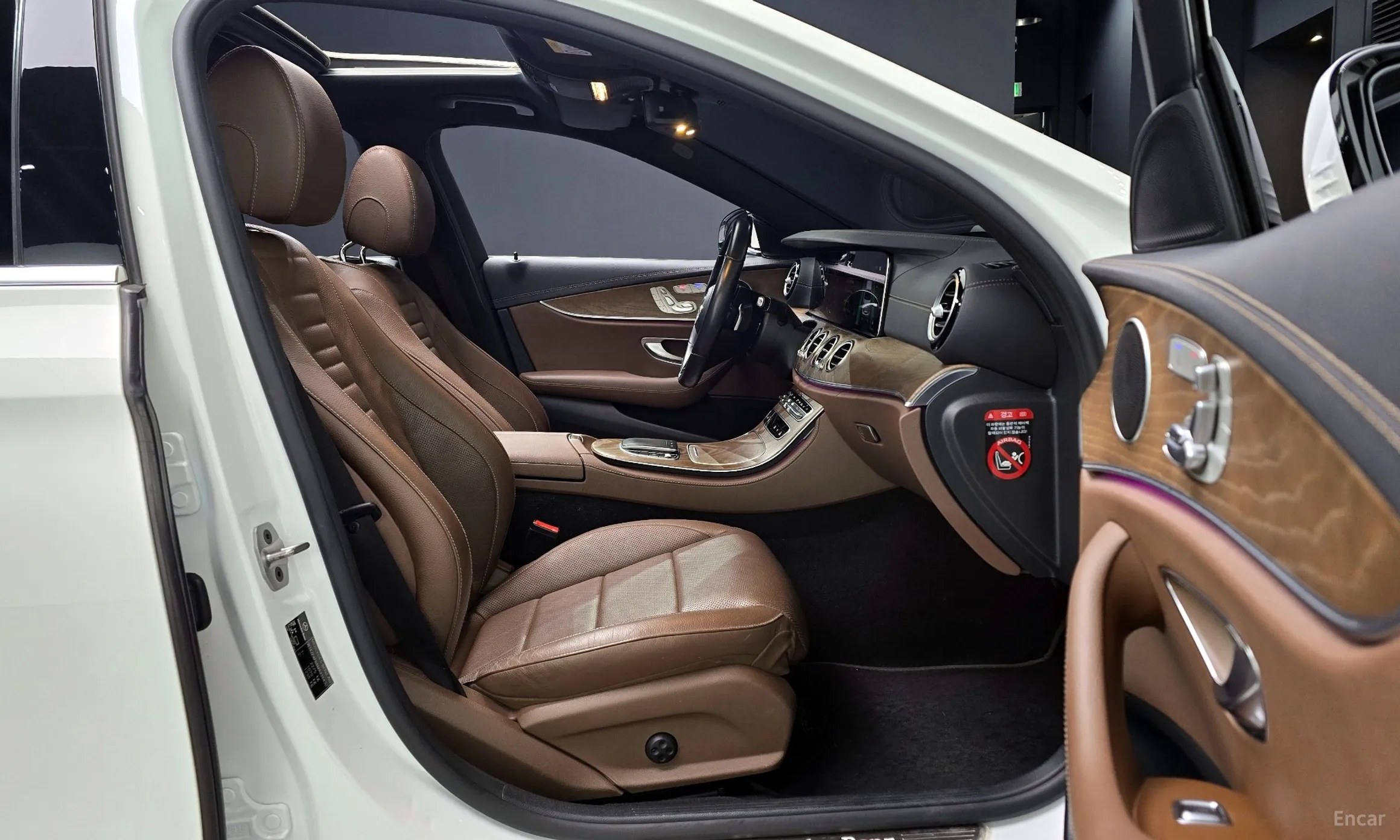 Mercedes Benz E-Class W213 превью 10