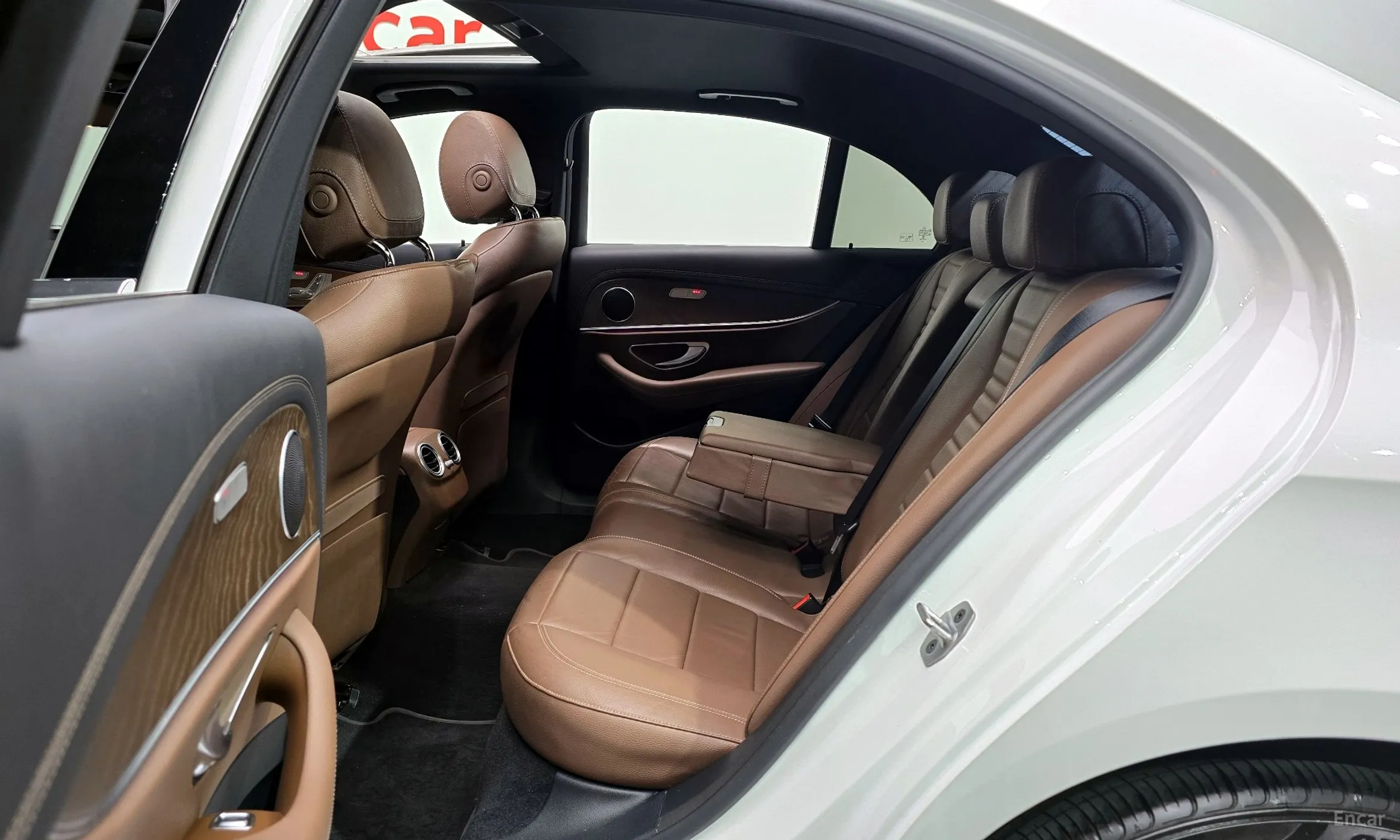 Mercedes Benz E-Class W213 превью 12