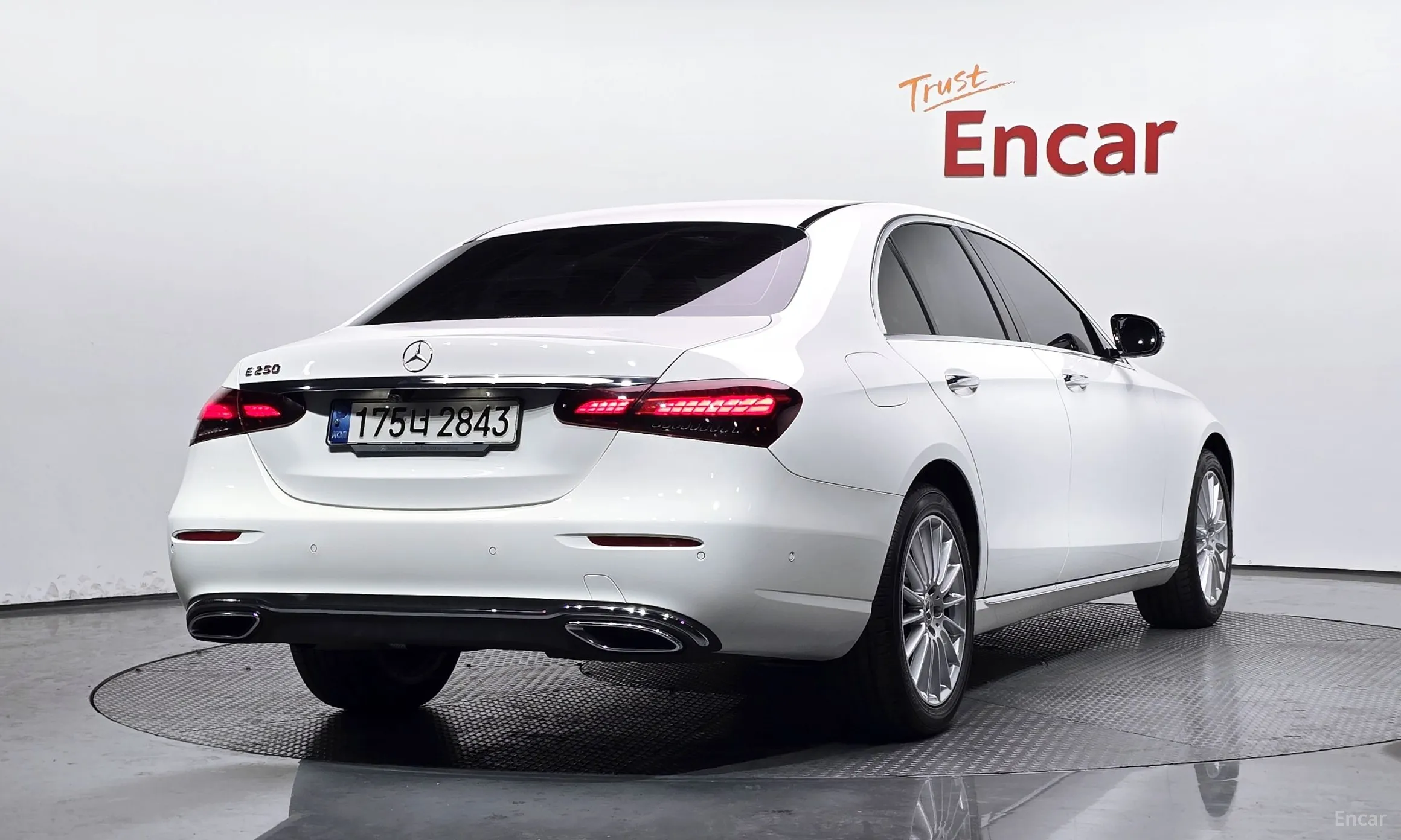 Mercedes Benz E-Class W213 превью 2