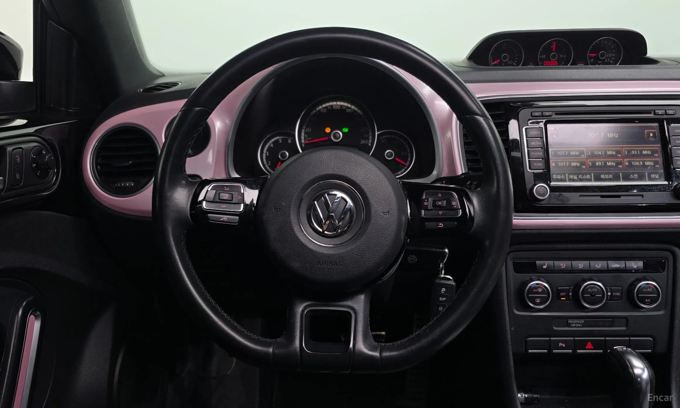 Volkswagen The Beetle превью 13