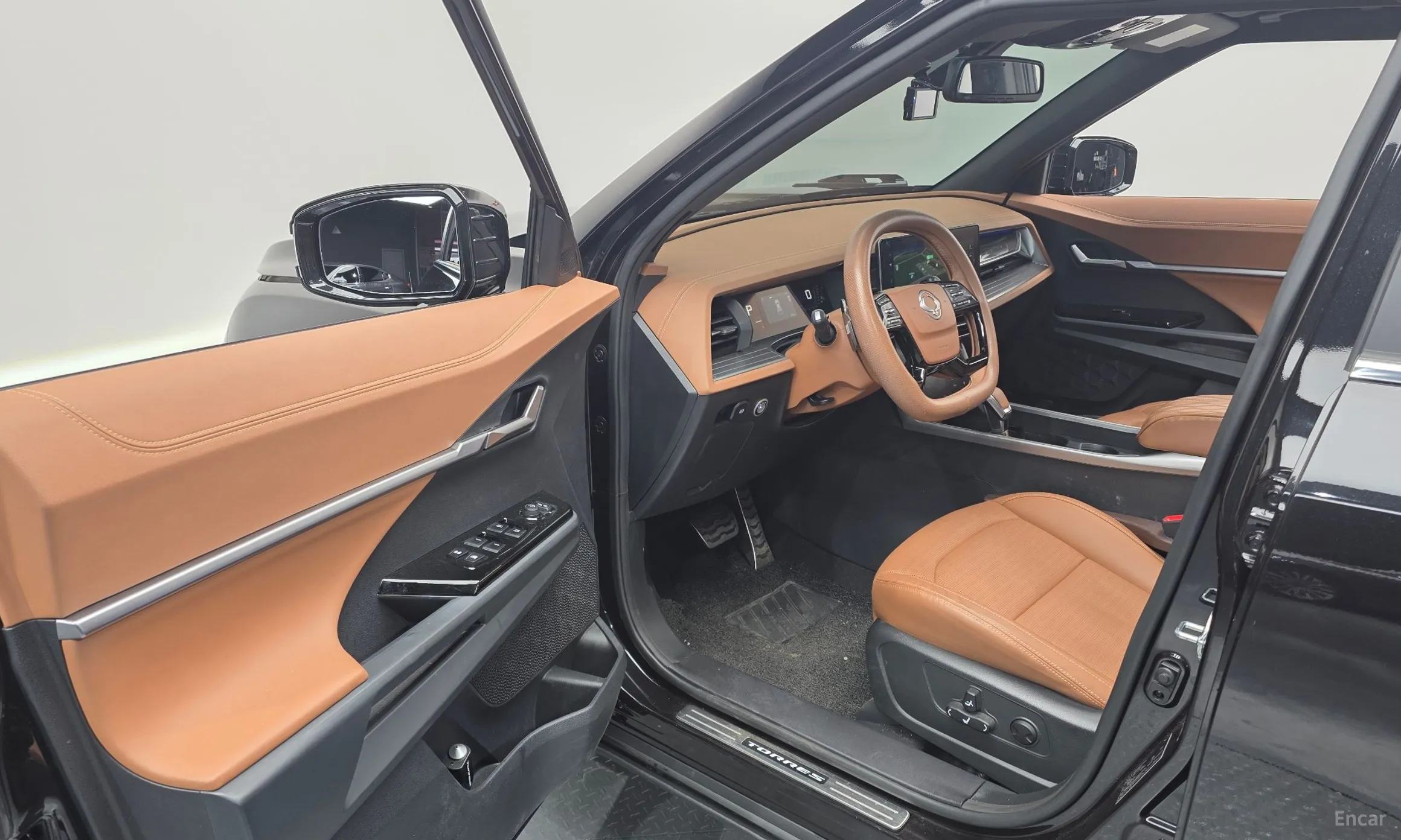 KG Mobility (SsangYong) Torres превью 11