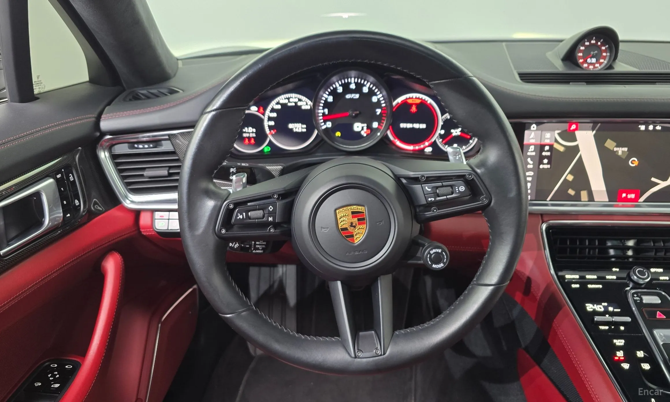 Porsche Panamera (971) превью 13