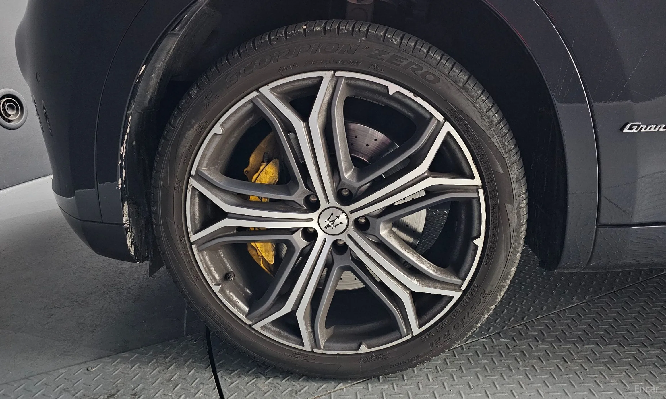 Maserati Levante превью 5