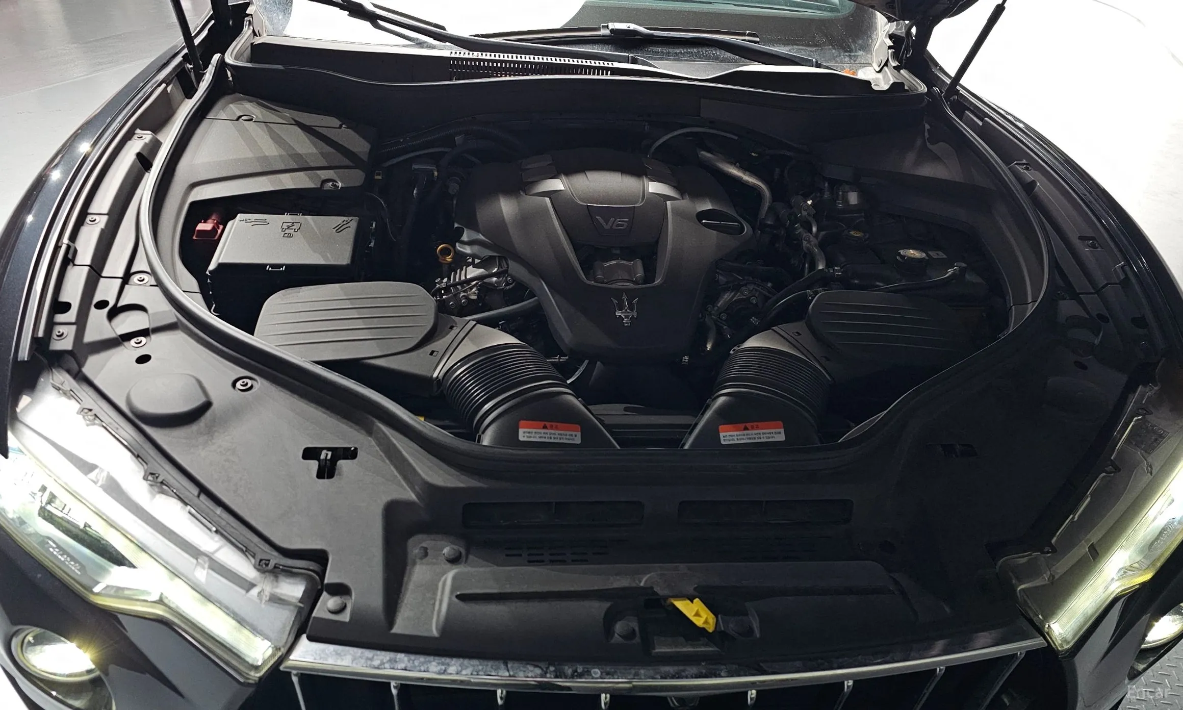Maserati Levante превью 6