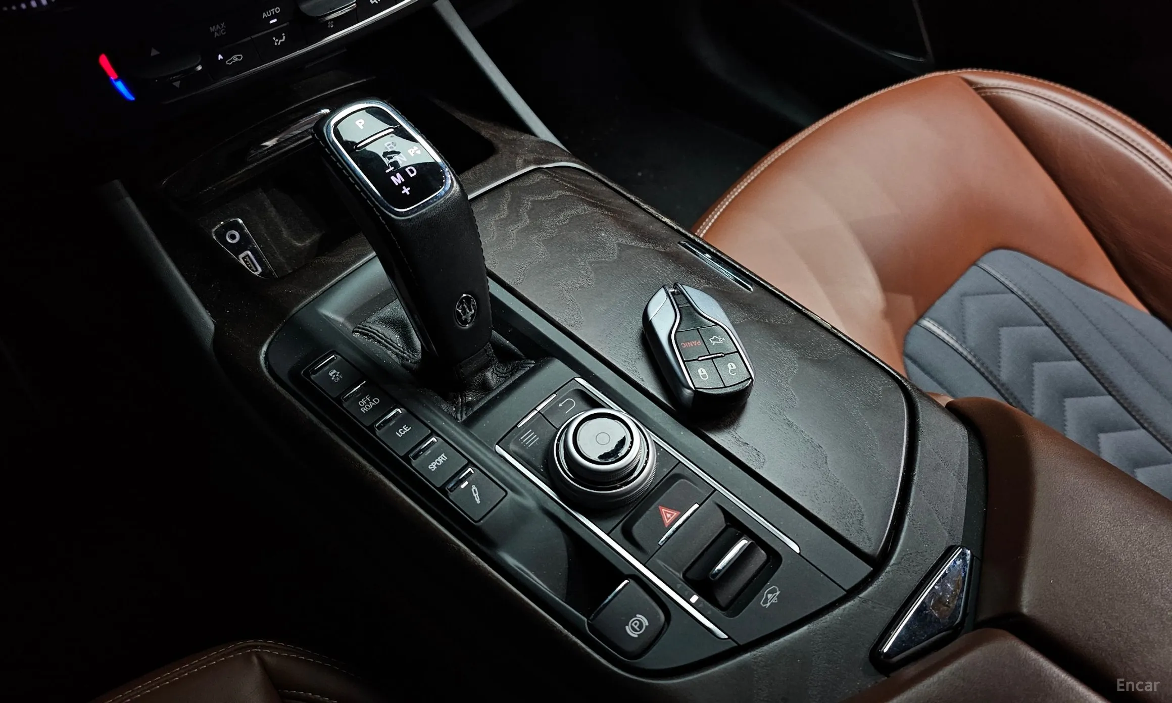 Maserati Levante превью 9