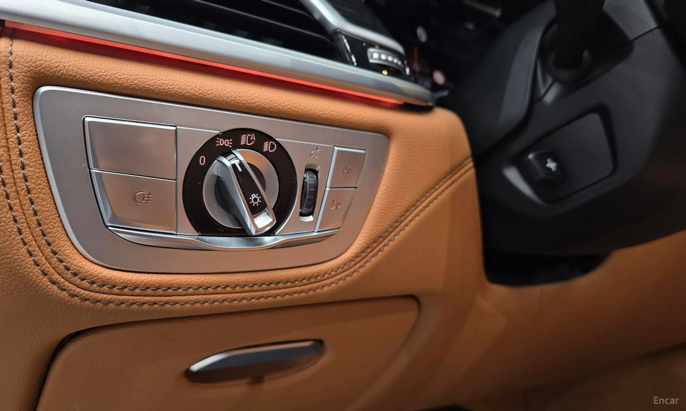 BMW 7 Series (G11) превью 14