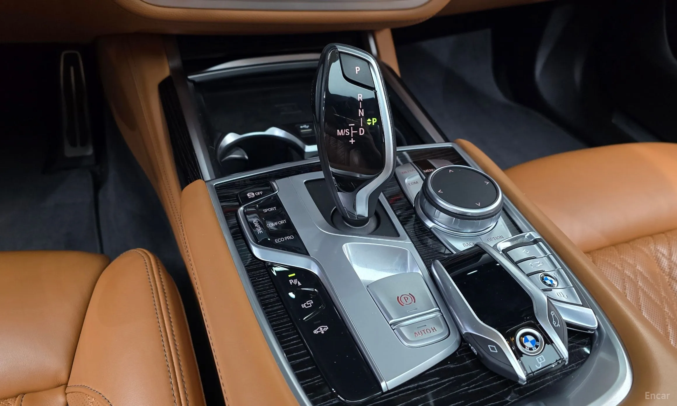 BMW 7 Series (G11) превью 9