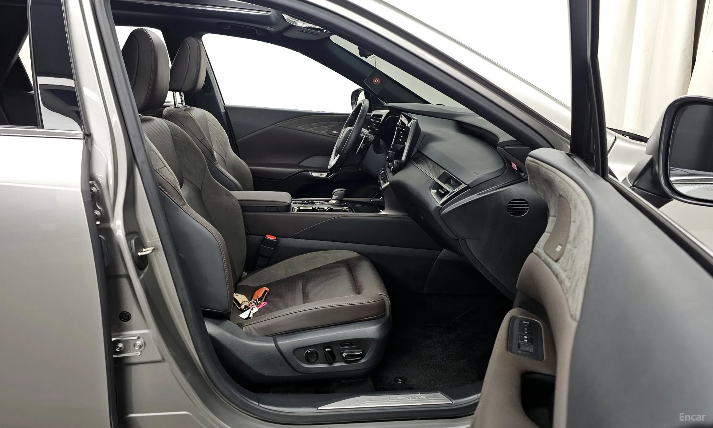 Lexus RX350h 5th Generation превью 11